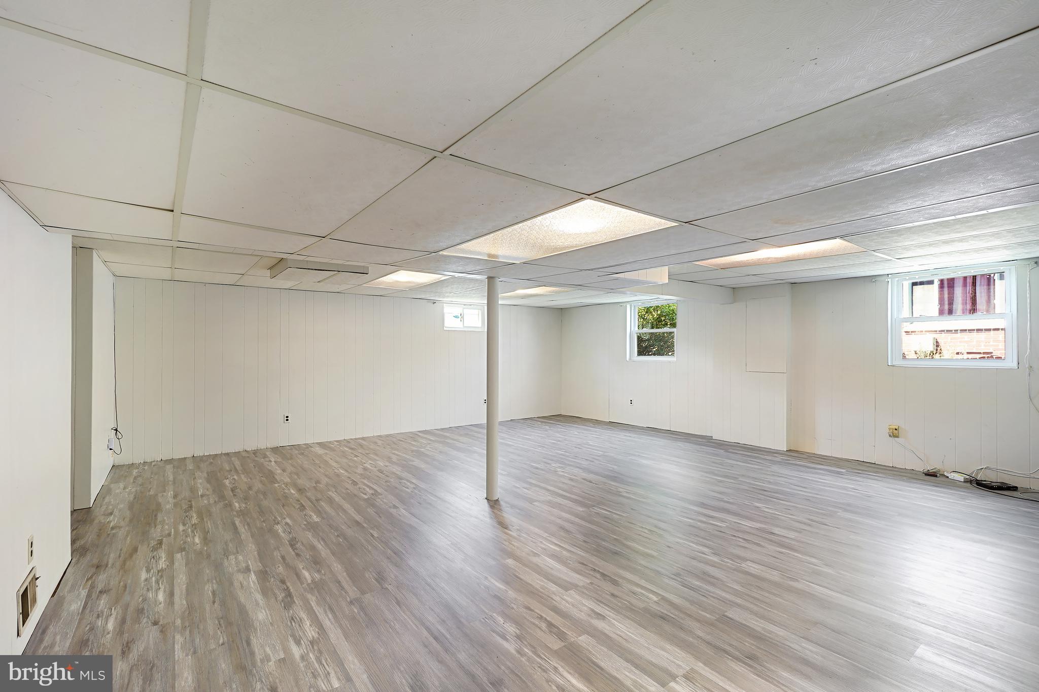 OAKVIEW - Residential