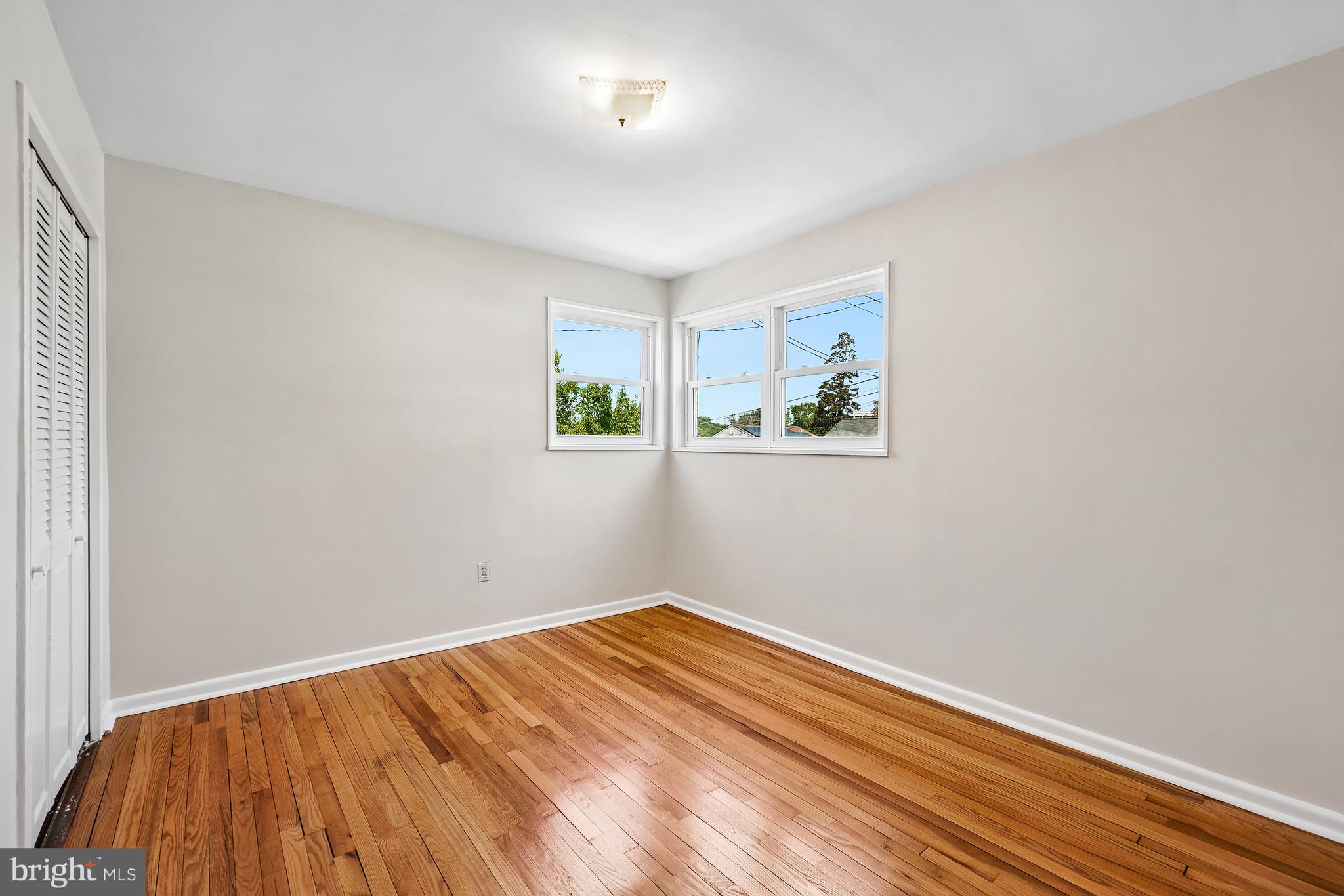OAKVIEW - Residential