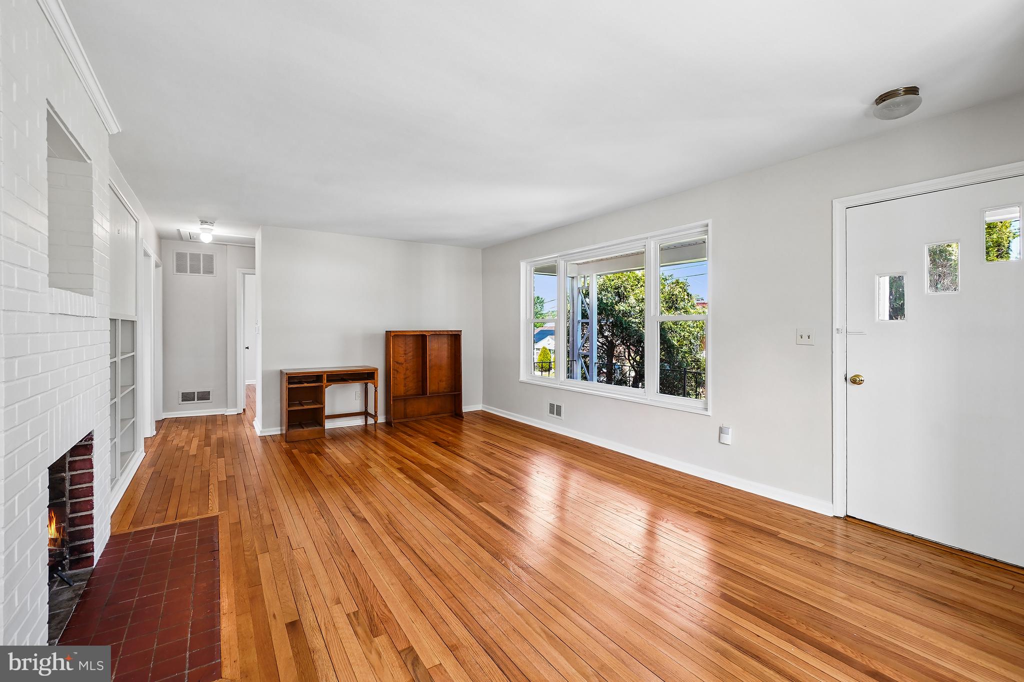 OAKVIEW - Residential