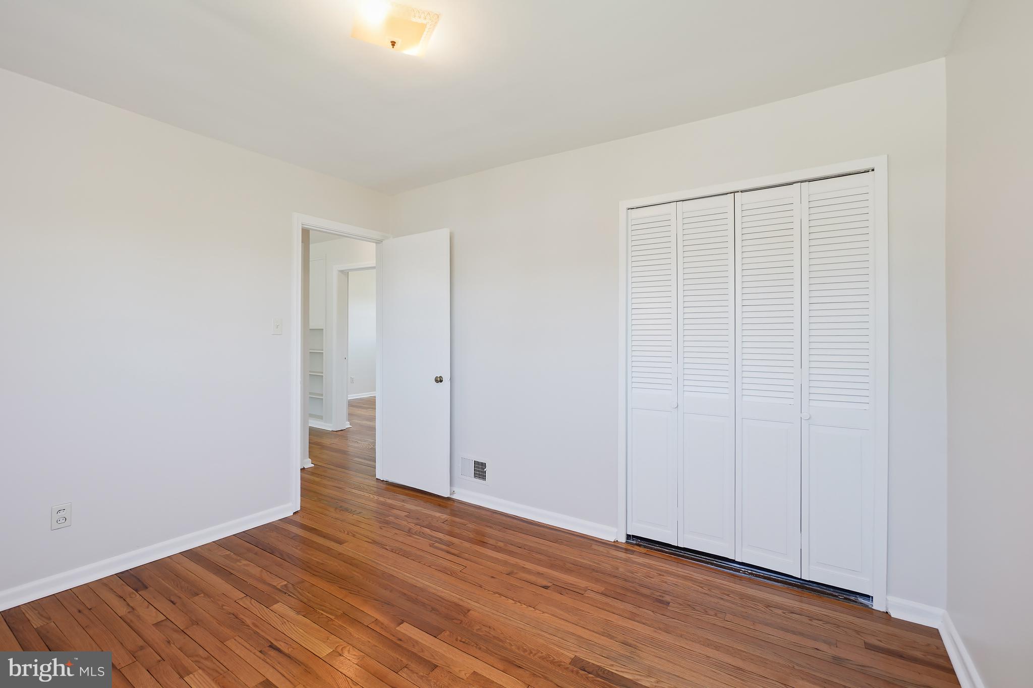 OAKVIEW - Residential
