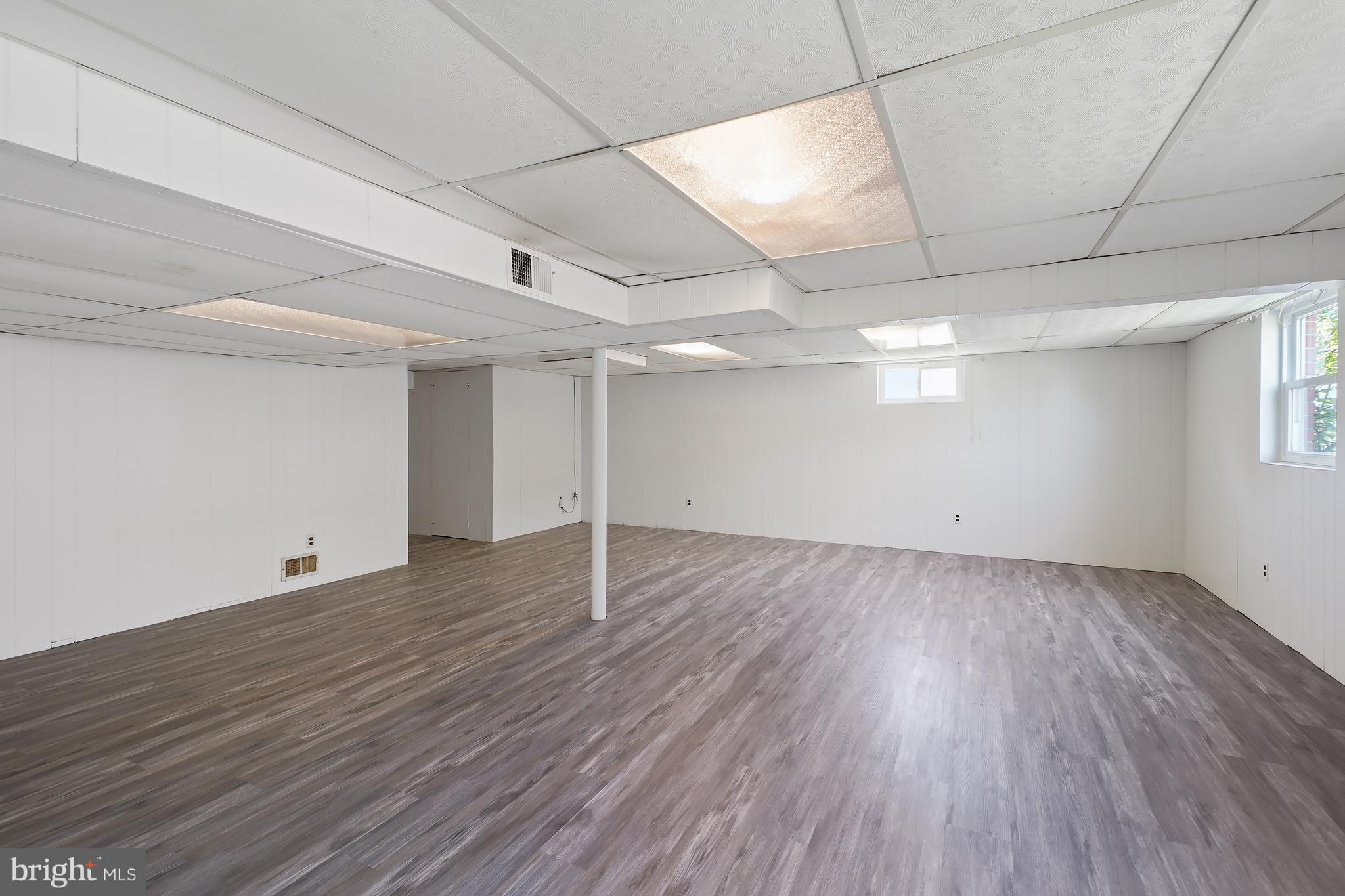 OAKVIEW - Residential