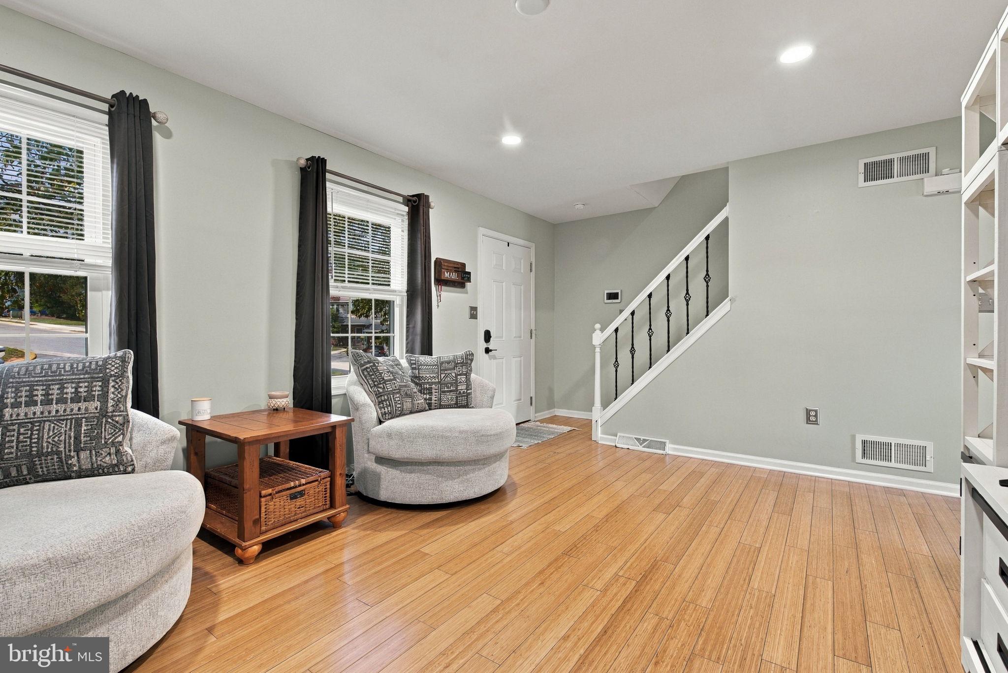 130 ROBIN HILL CIRCLE