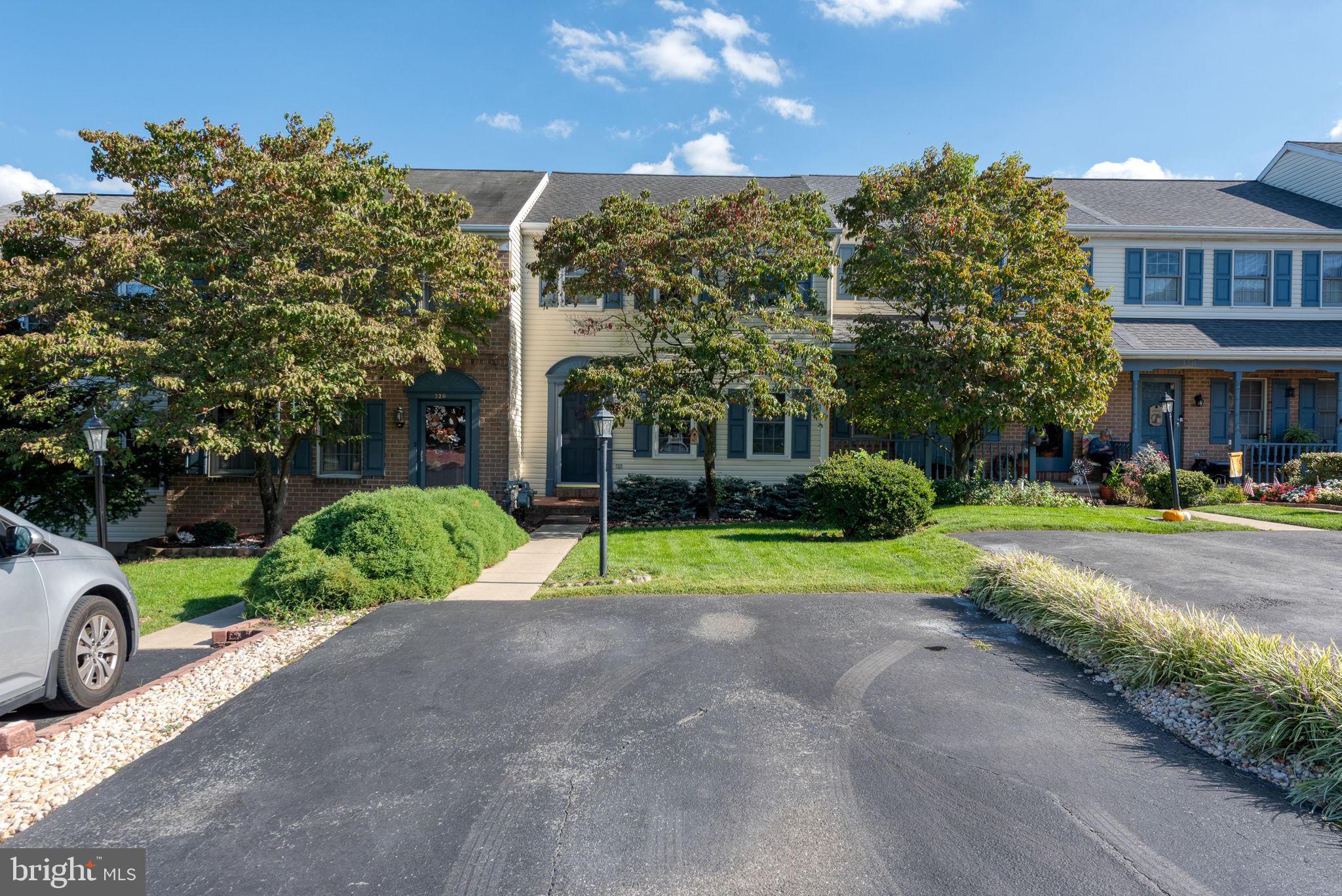 130 ROBIN HILL CIRCLE
