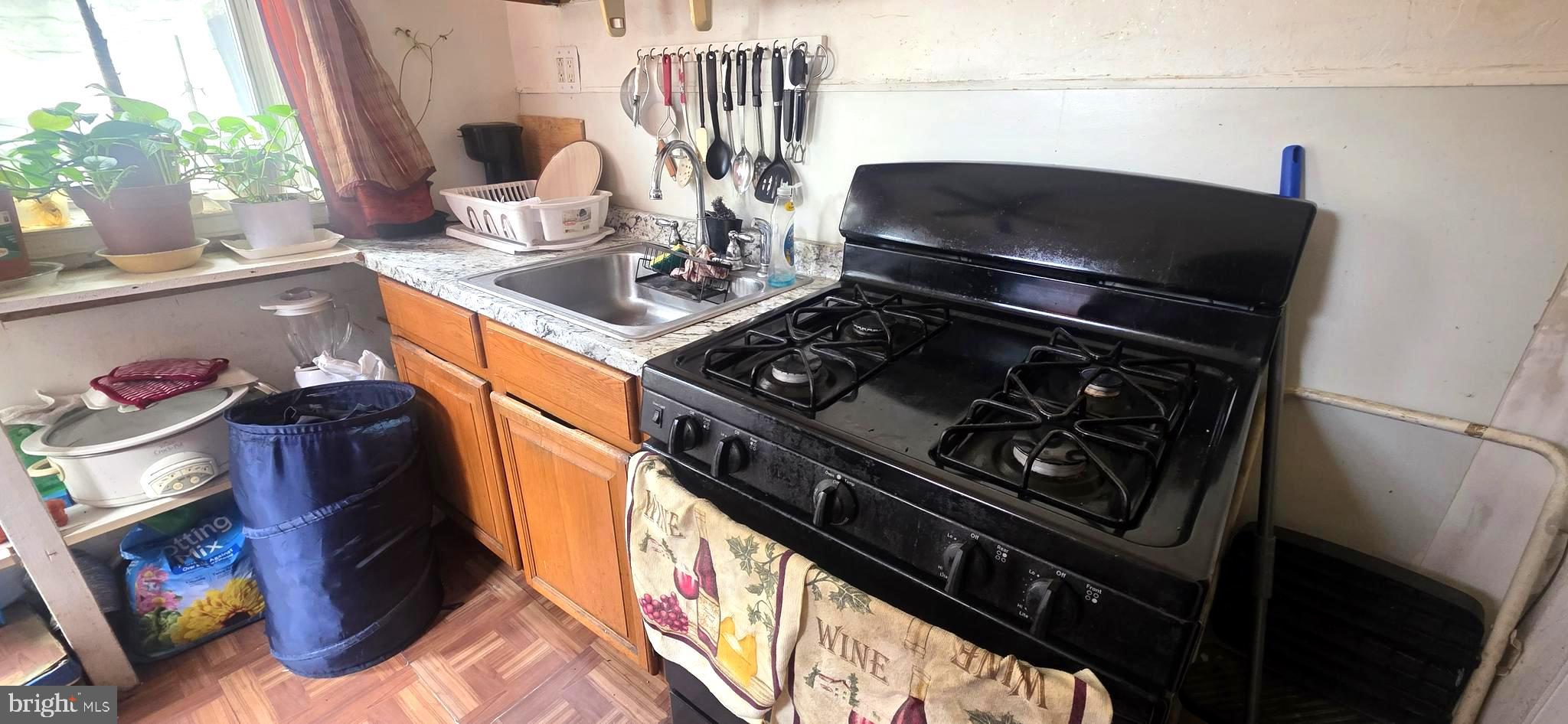 KENSINGTON - Residential