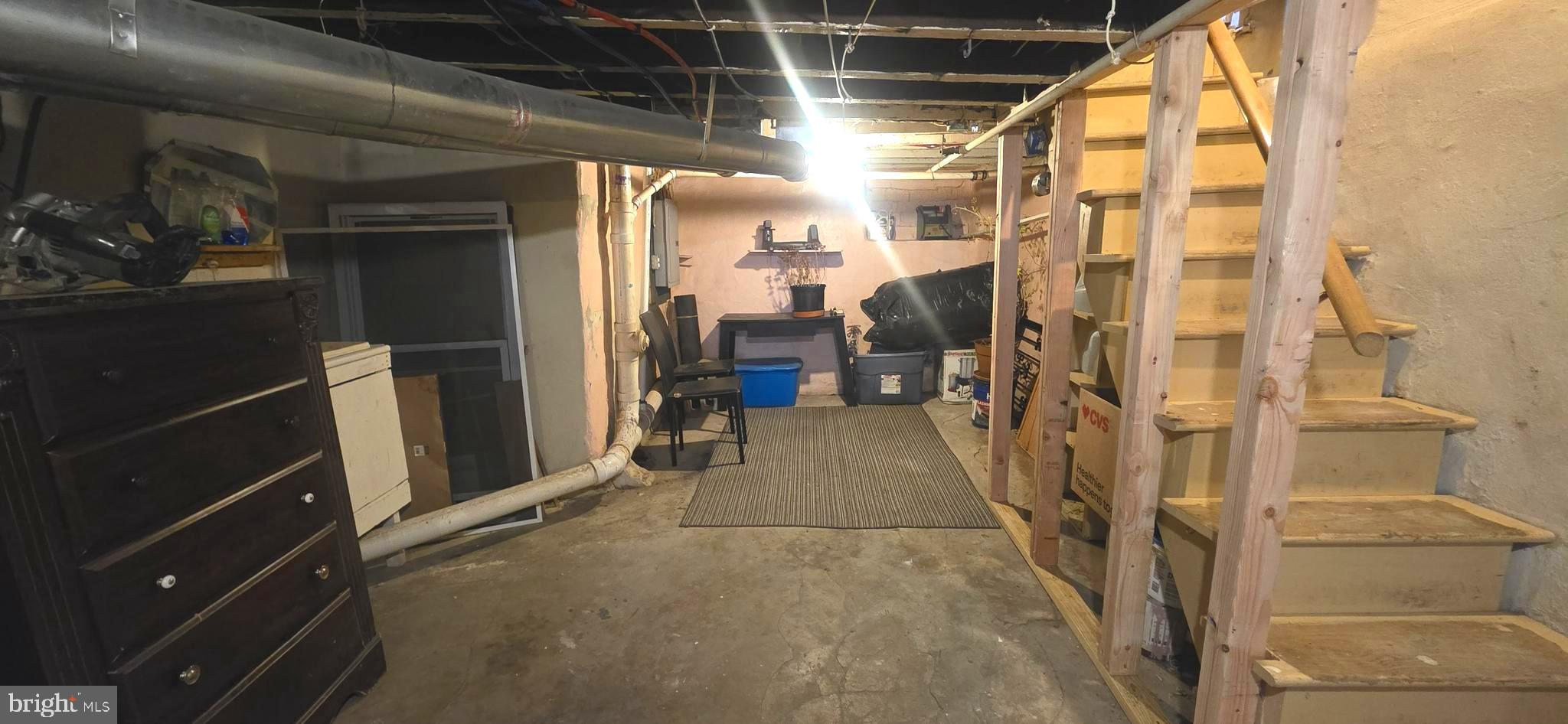 KENSINGTON - Residential