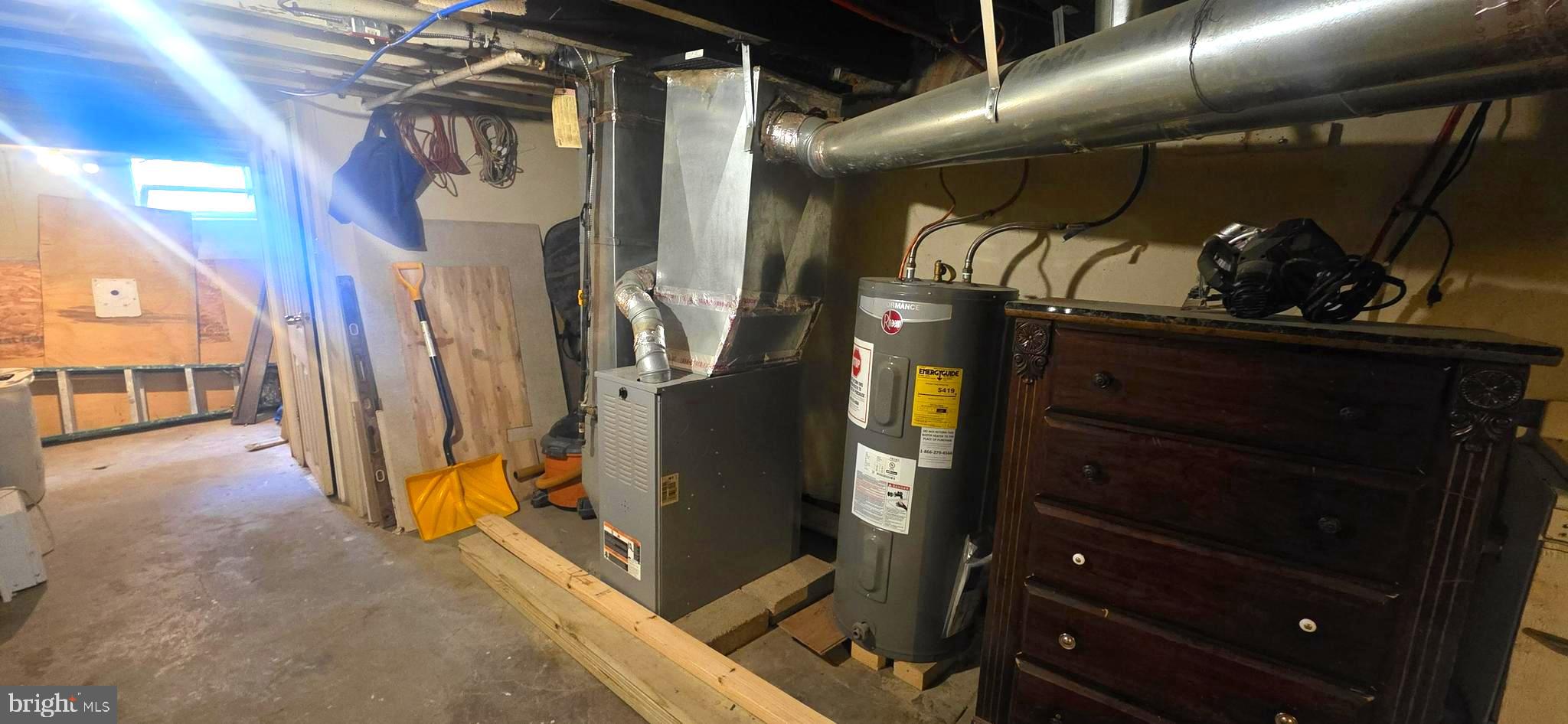 KENSINGTON - Residential