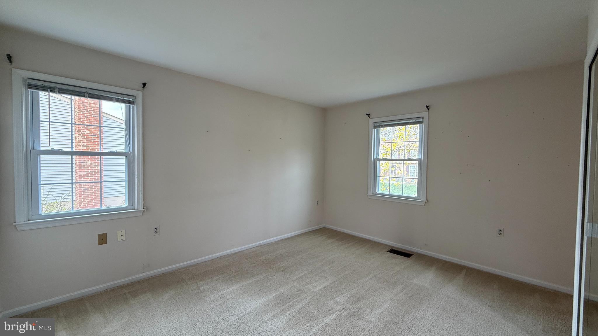 LAKE RIDGE - Residential Lease