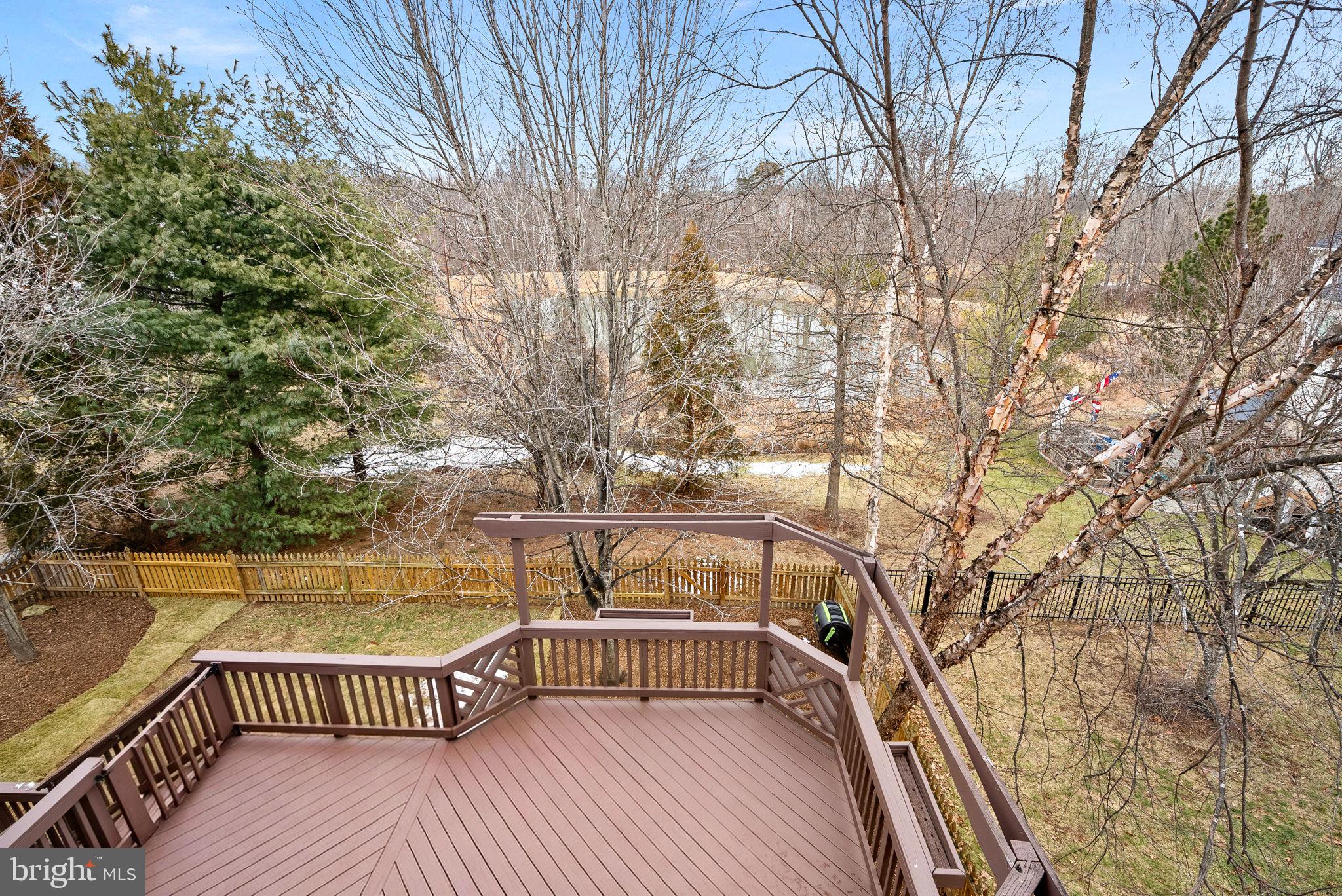 LANSDOWNE - Residential