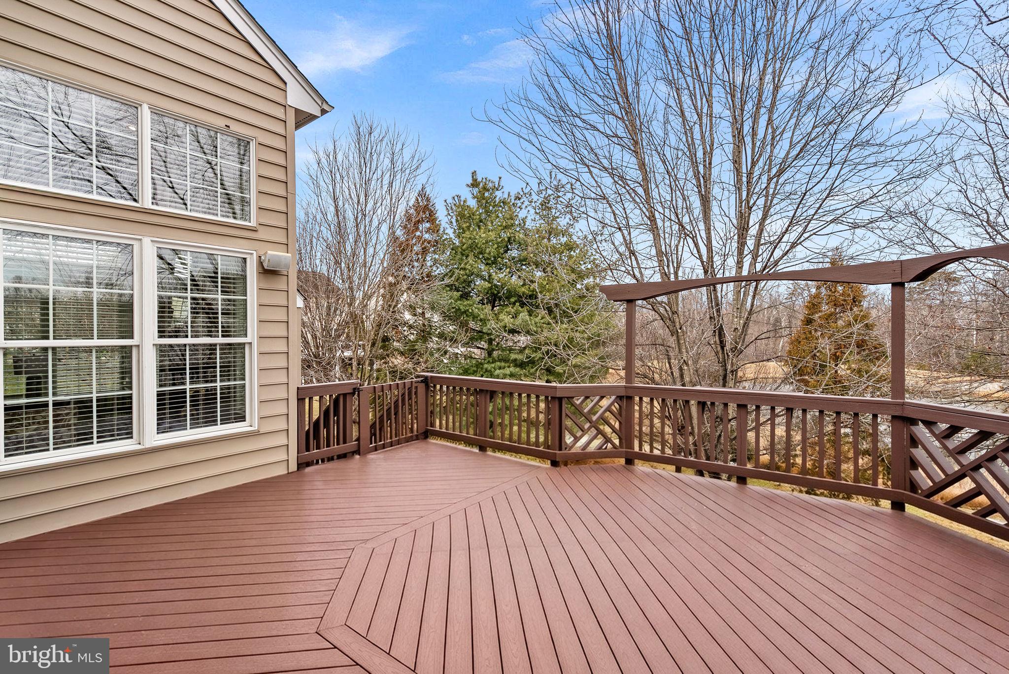 LANSDOWNE - Residential