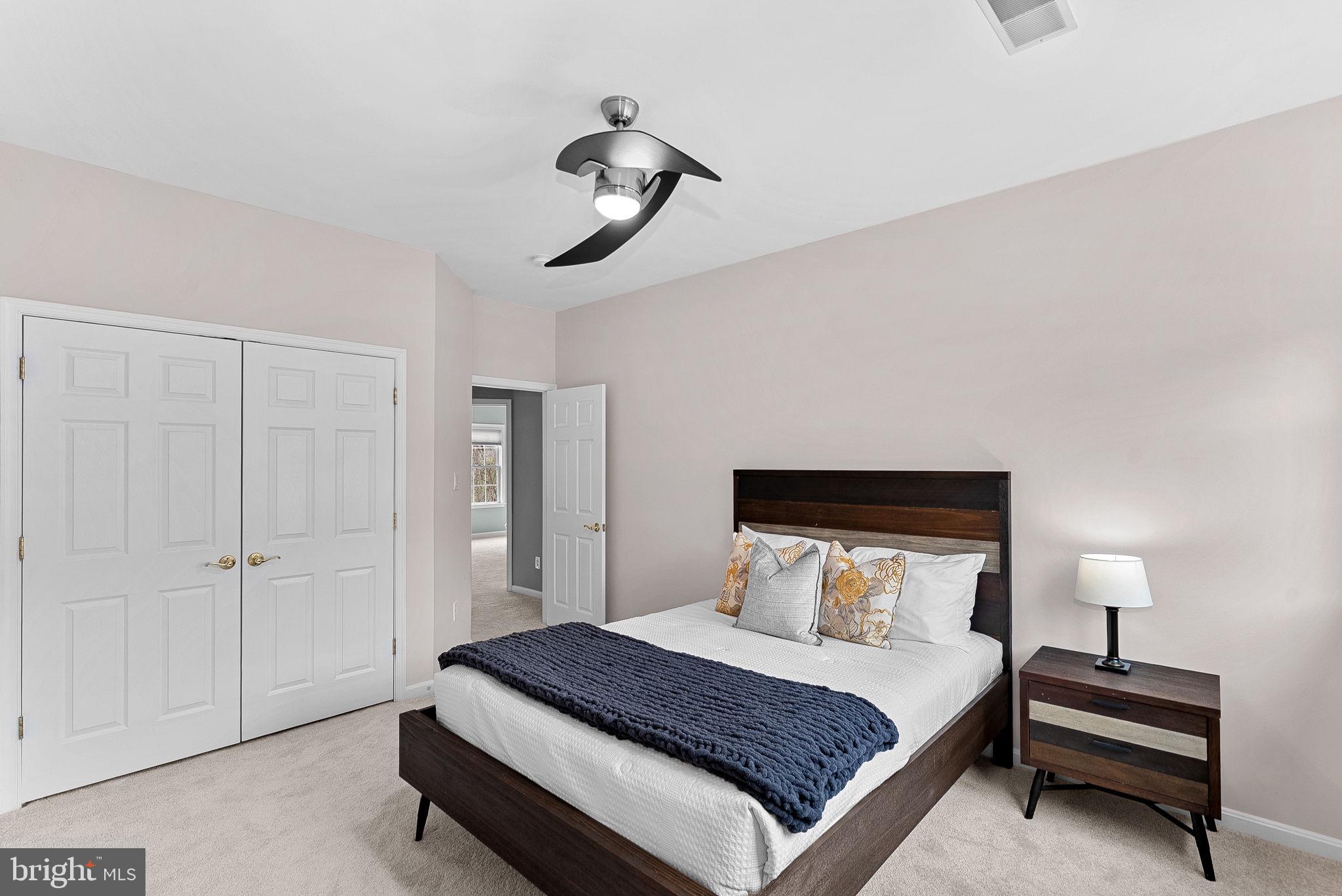 LANSDOWNE - Residential