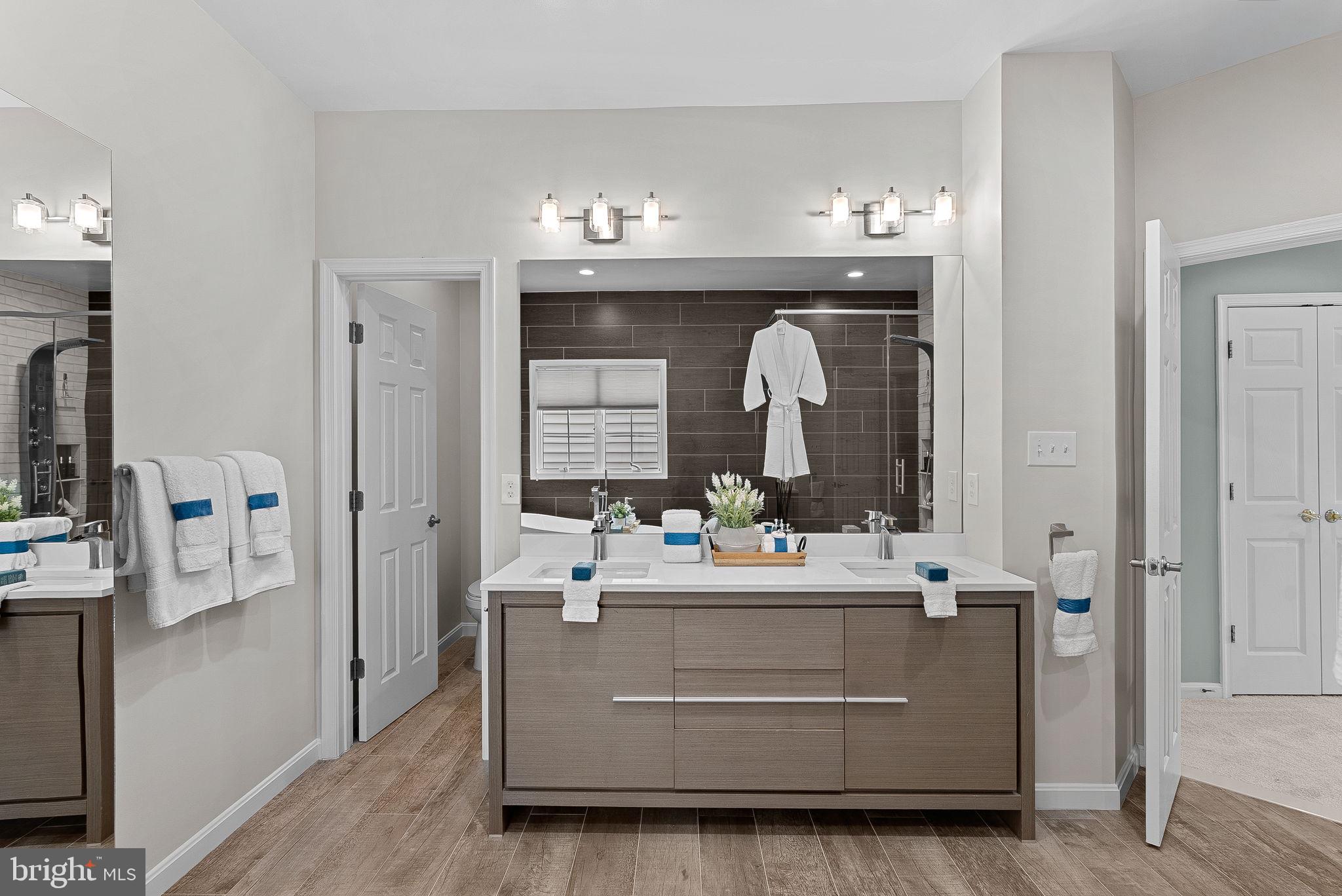 LANSDOWNE - Residential