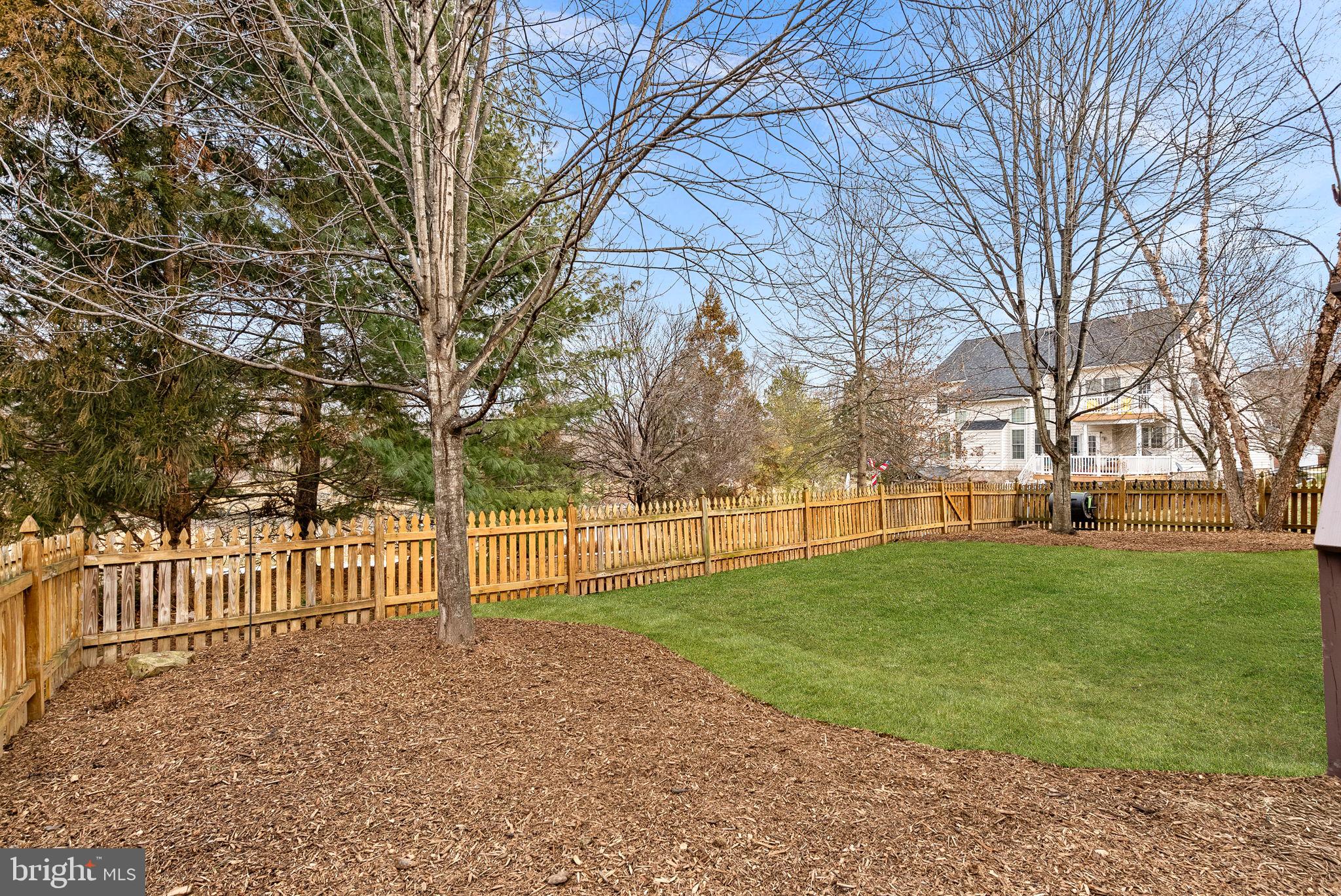 LANSDOWNE - Residential