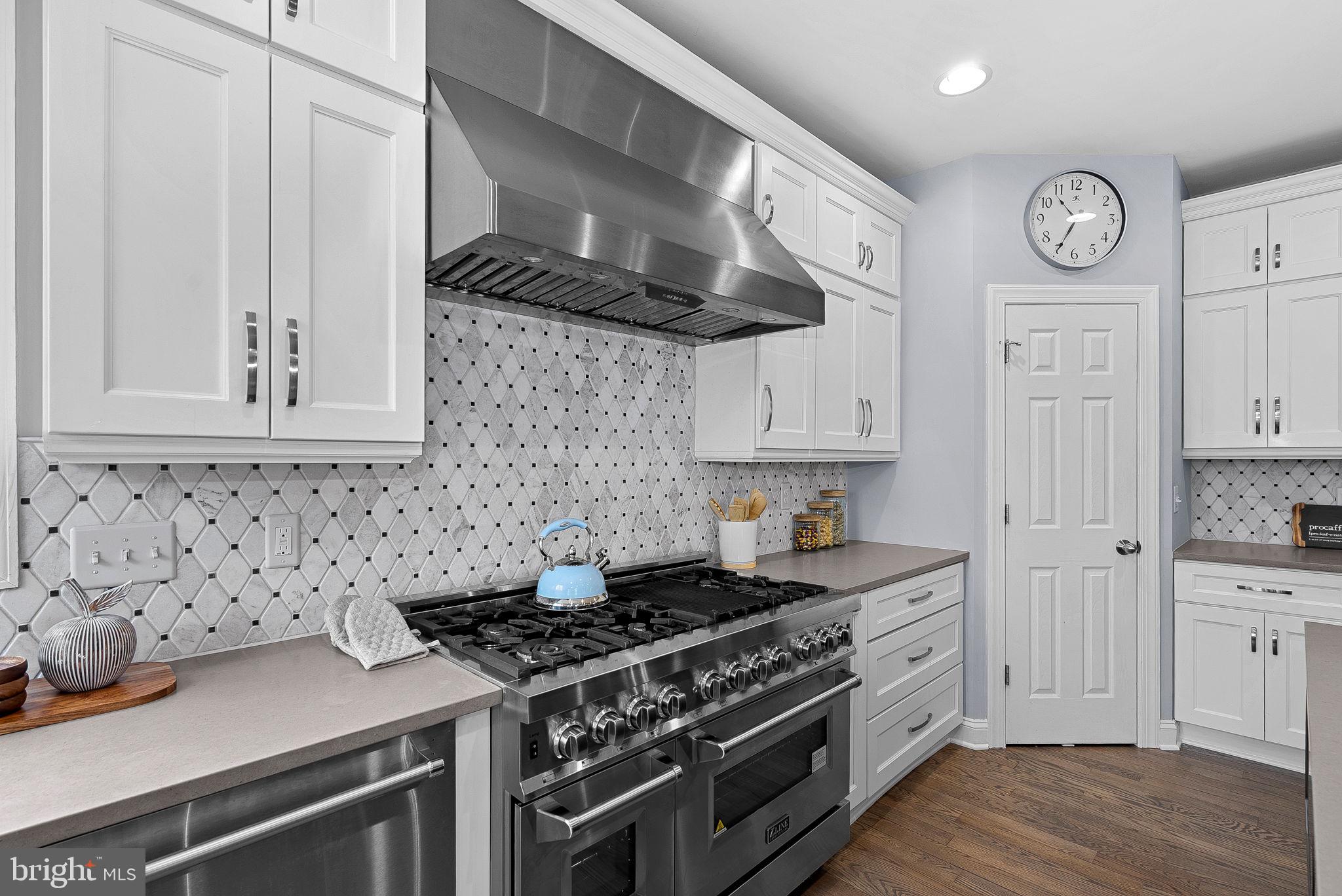 LANSDOWNE - Residential