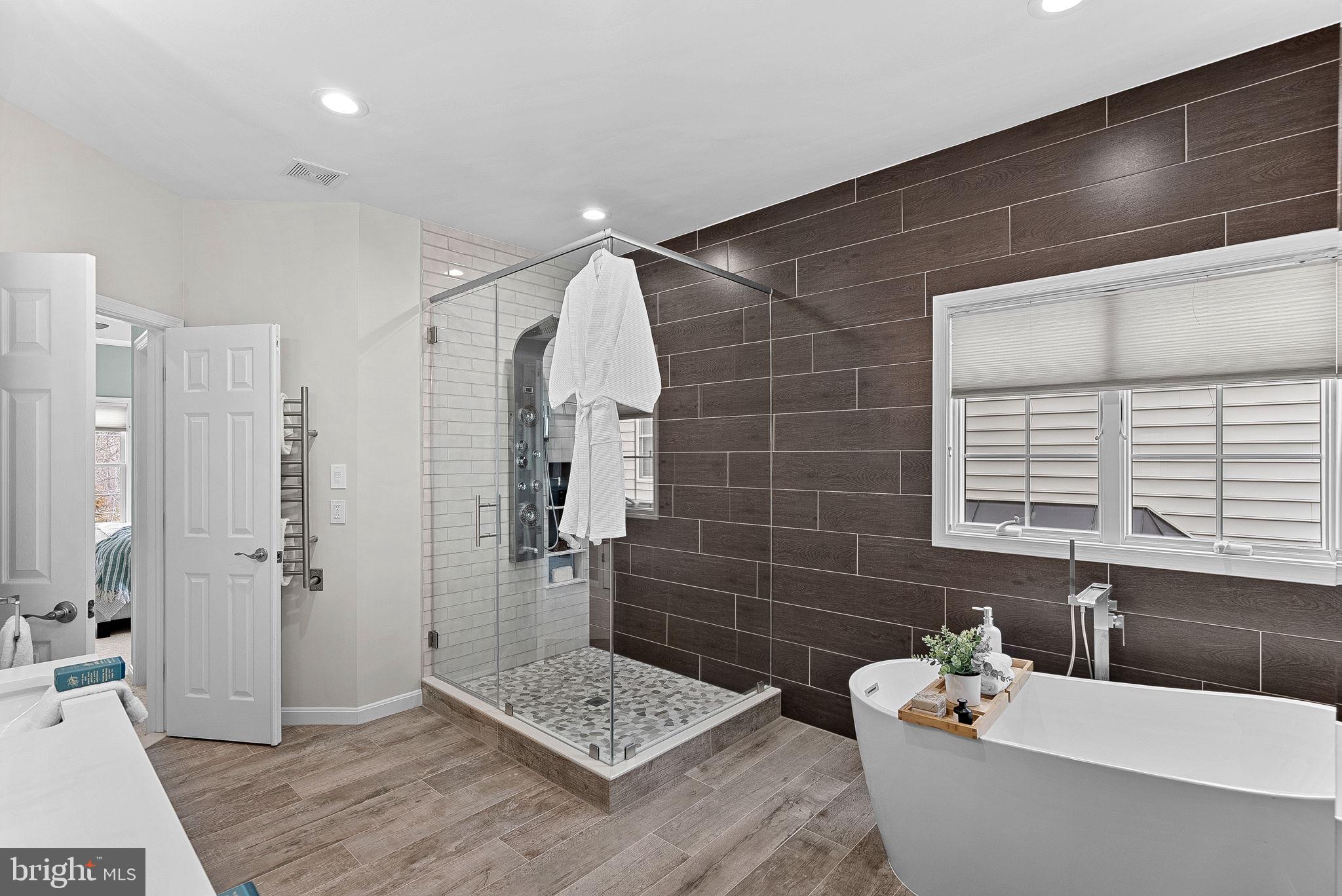 LANSDOWNE - Residential