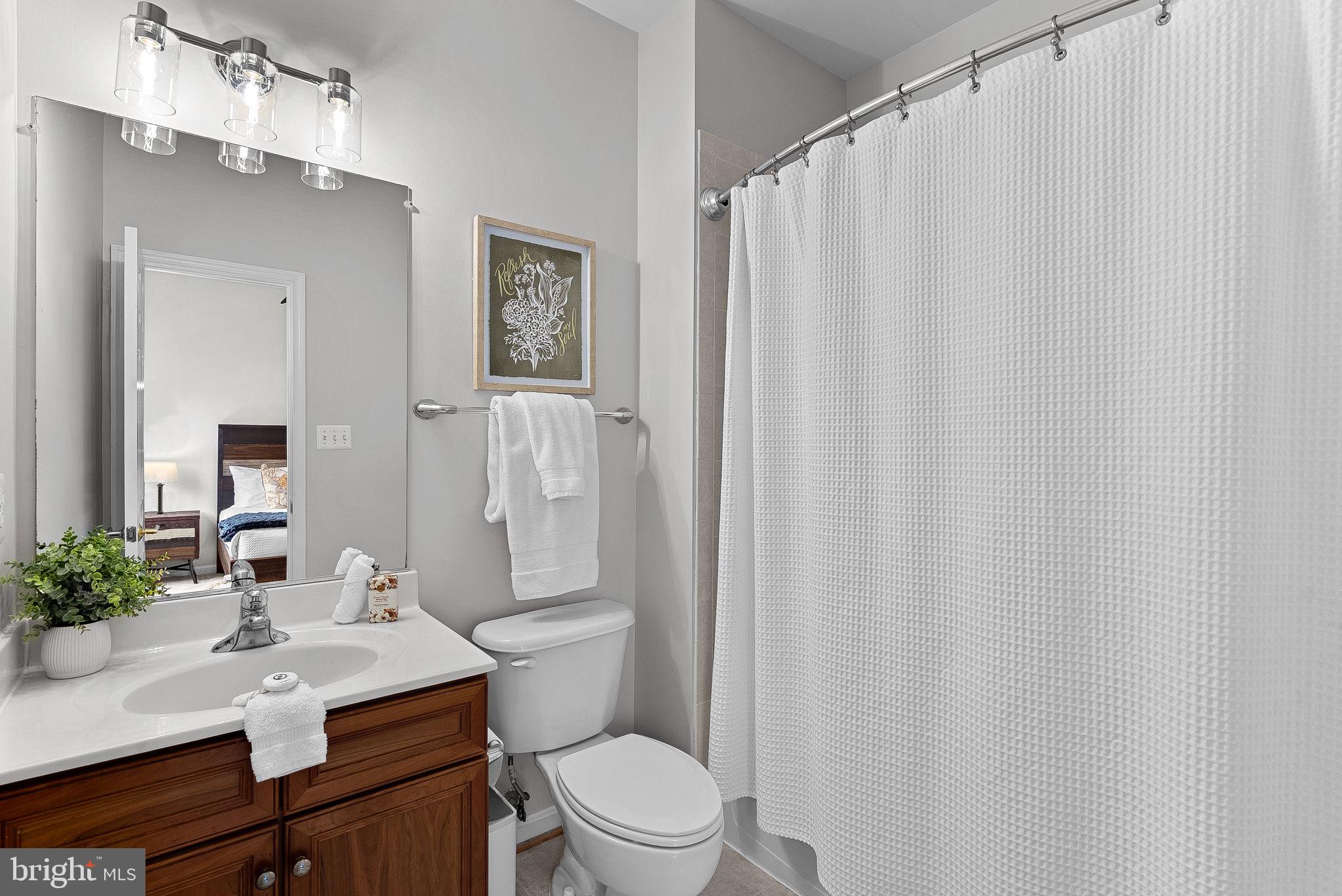 LANSDOWNE - Residential