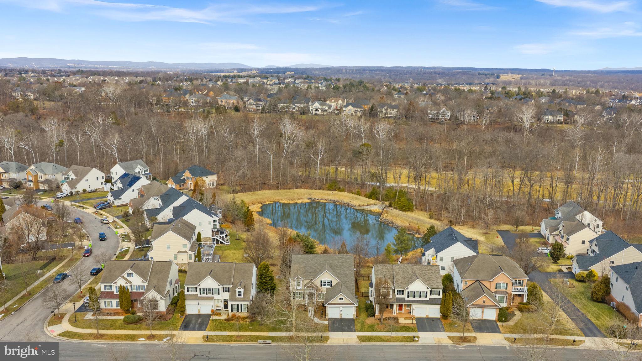 LANSDOWNE - Residential