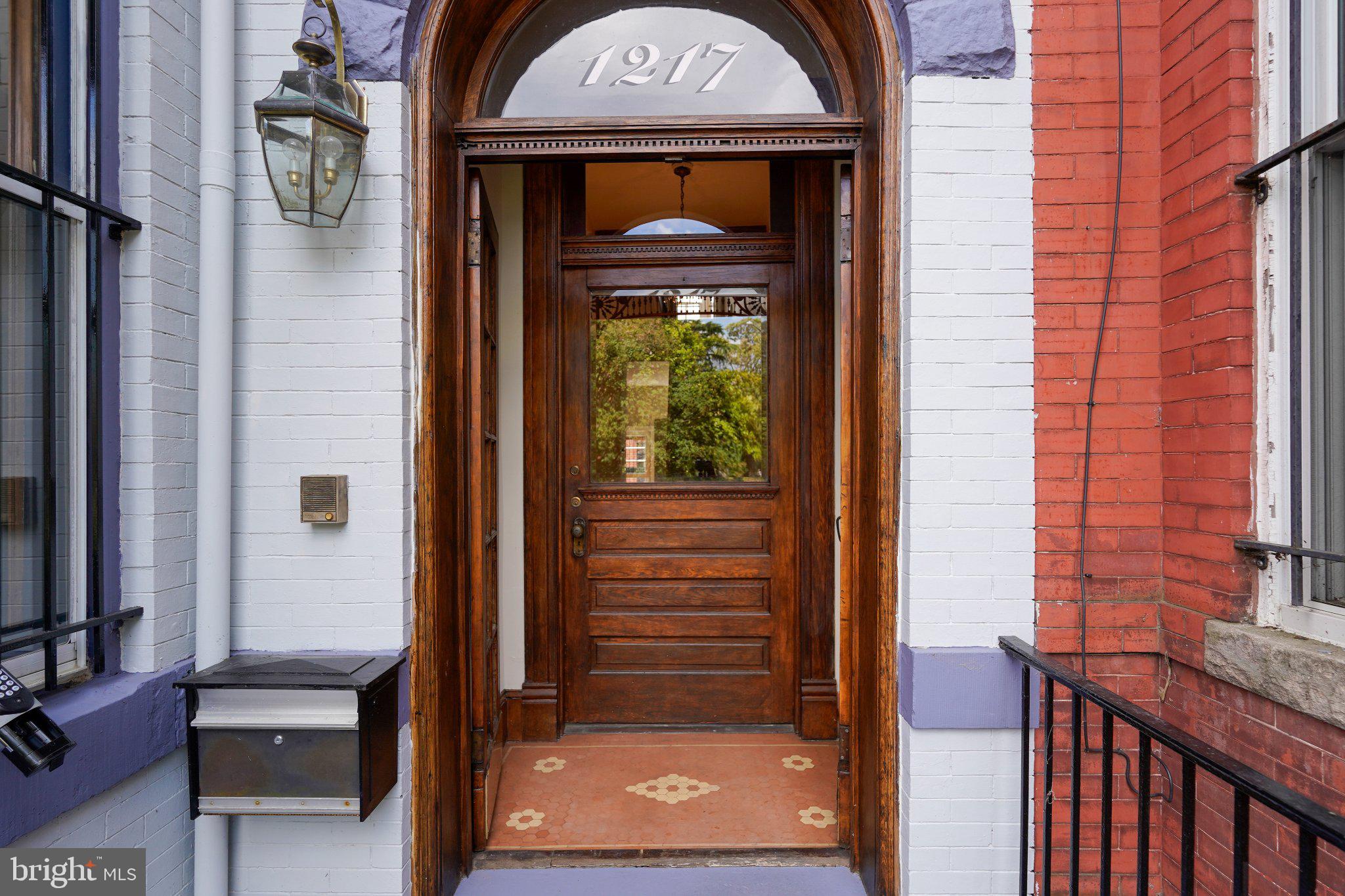 1217 MASSACHUSETTS AVENUE SE