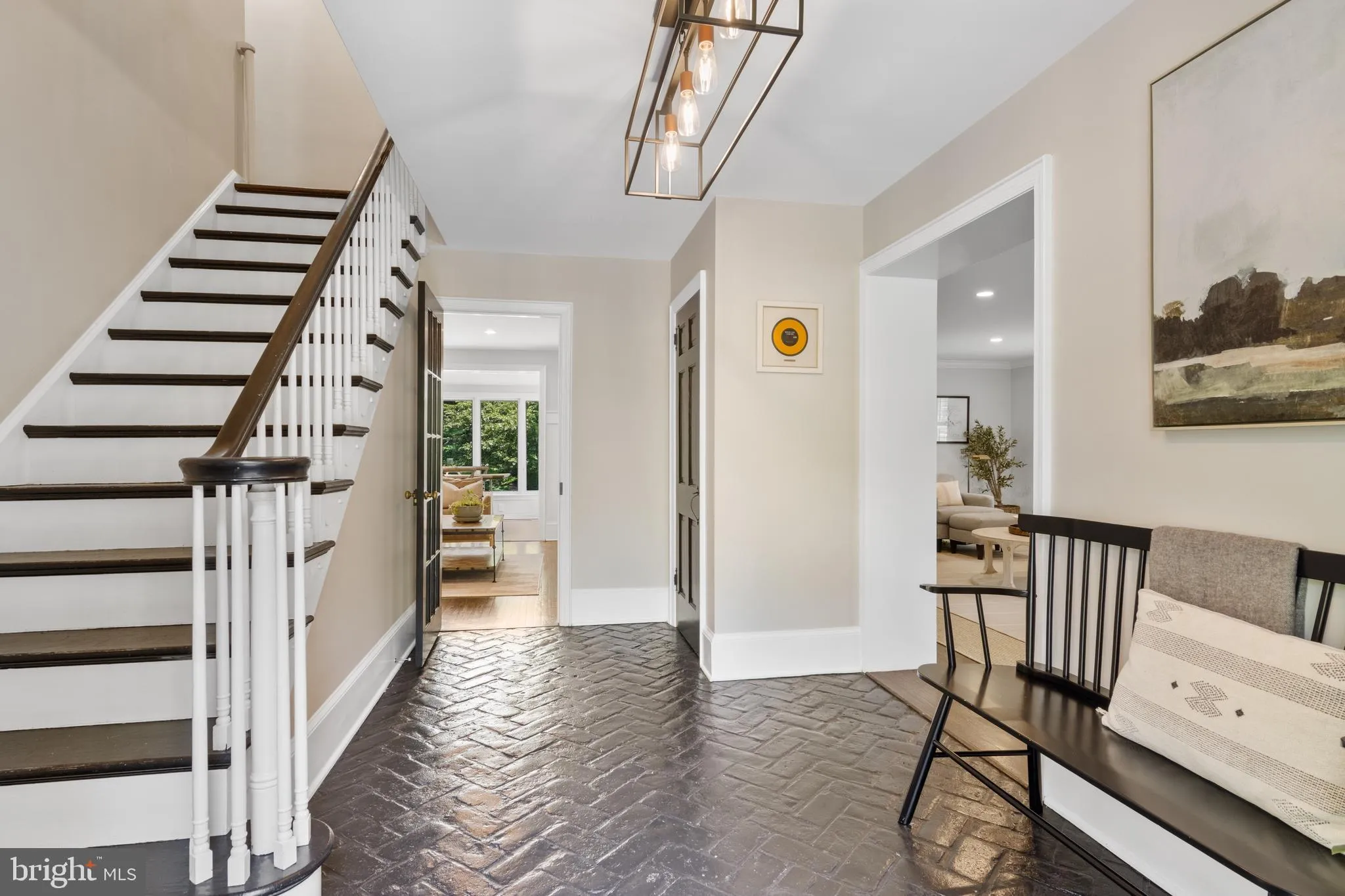 Devon, Pennsylvania 19333, United States, 5 Bedrooms Bedrooms, ,4 BathroomsBathrooms,Residential,Pending,147021