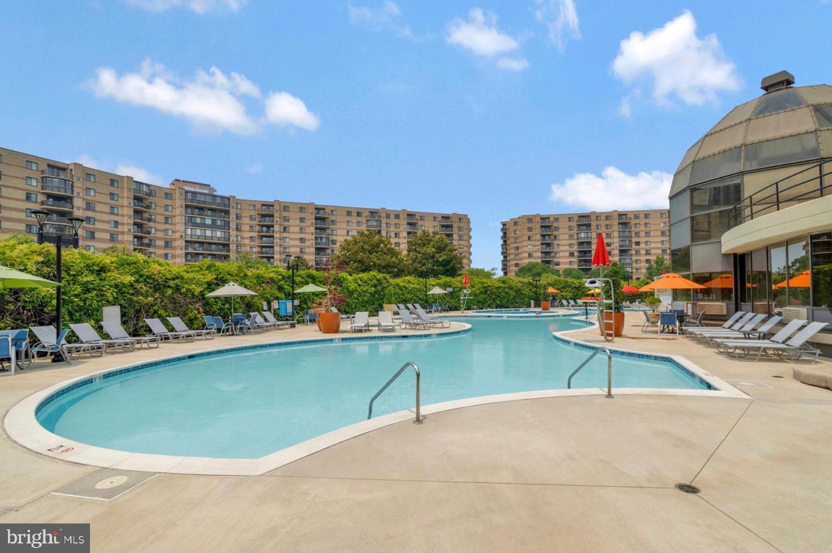 ROTONDA - Residential