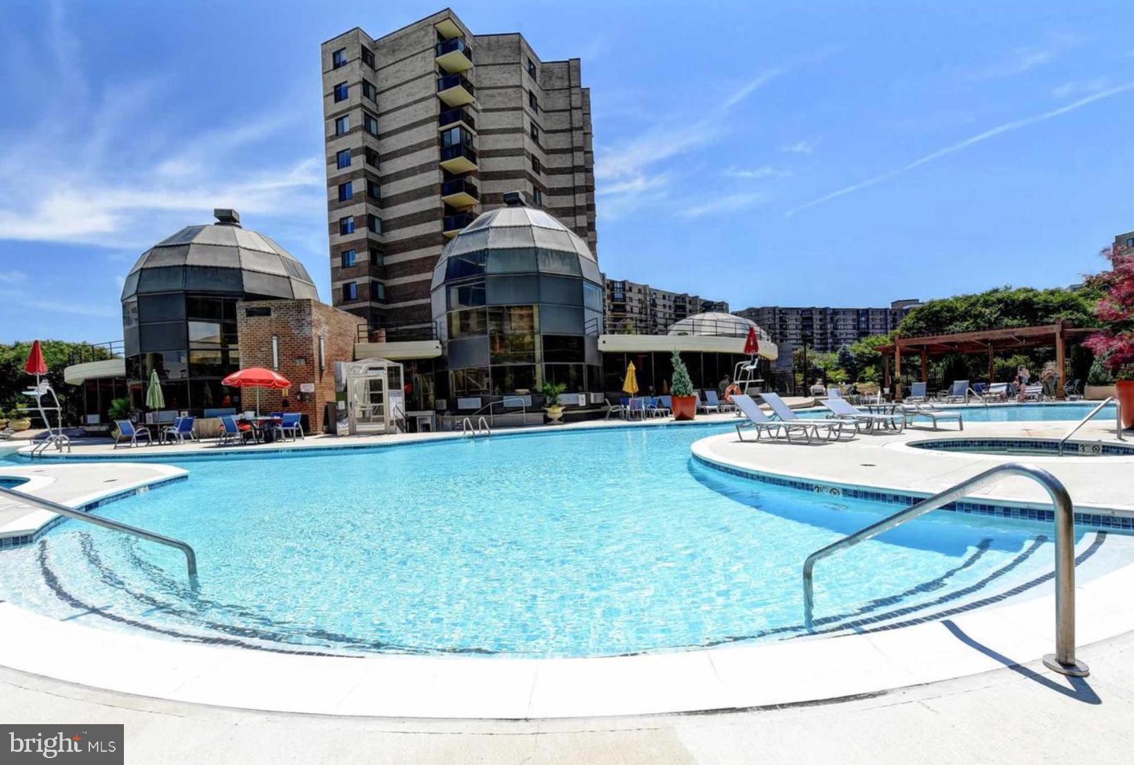 ROTONDA - Residential