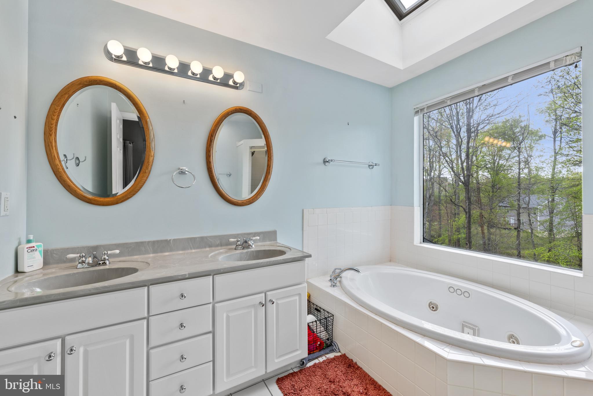 FOXWOOD - Residential