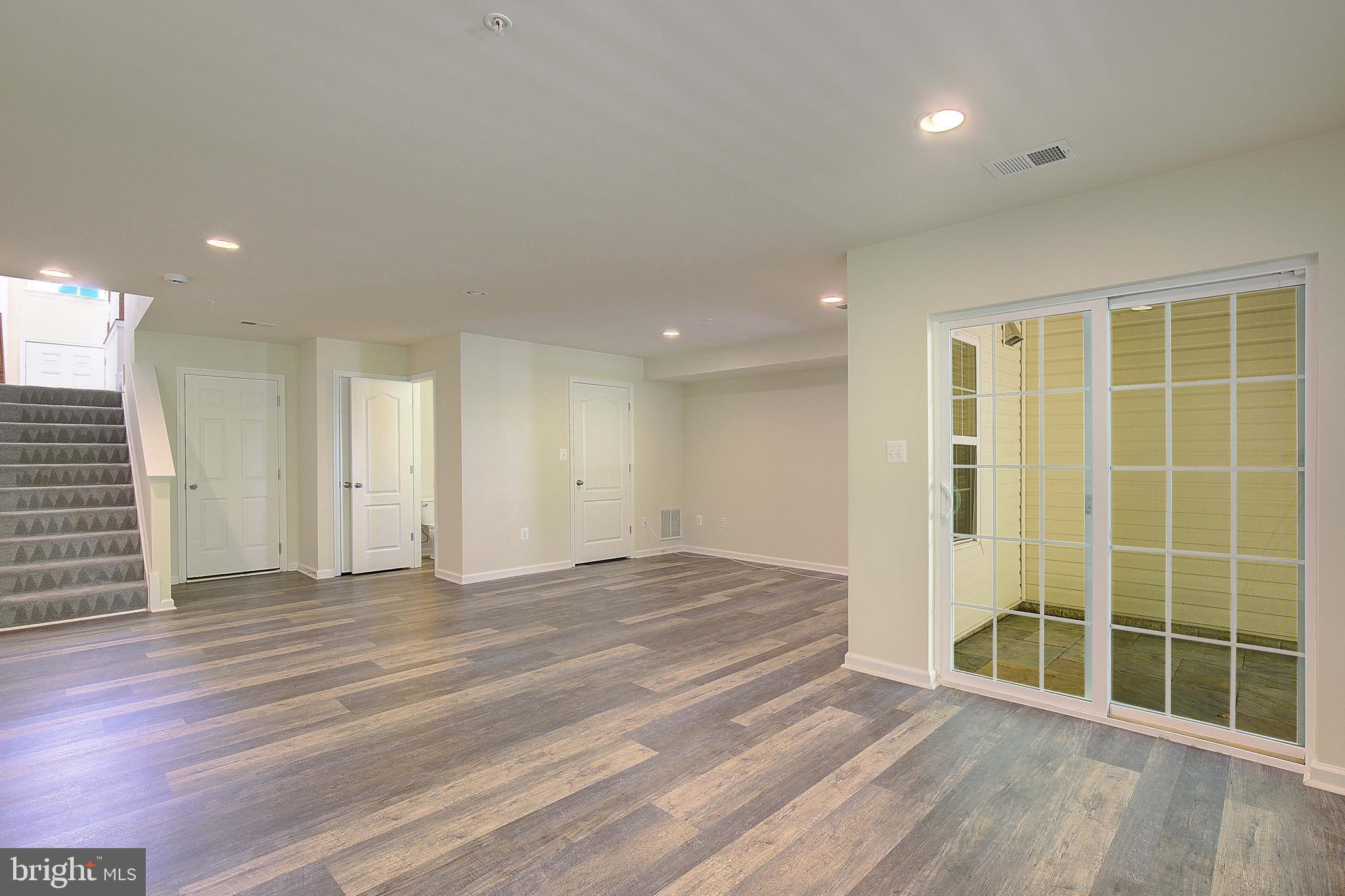 HIGHLAND FARMS - Residential