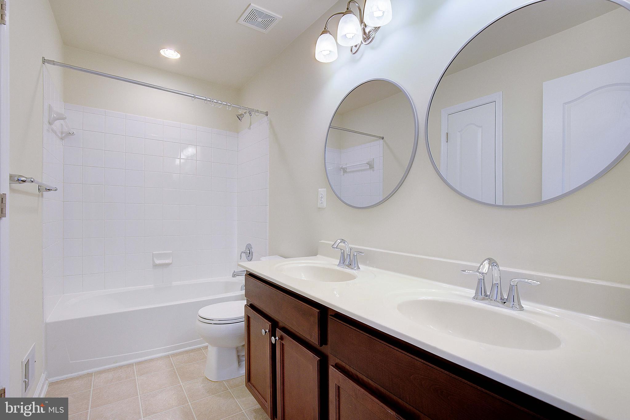 HIGHLAND FARMS - Residential