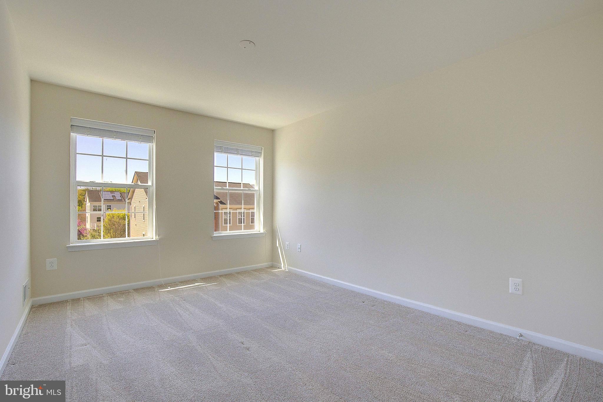 HIGHLAND FARMS - Residential