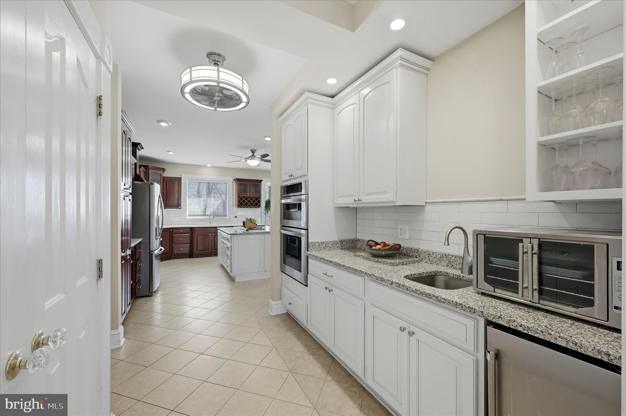 LEESBURG COUNTRY CLUB - Residential