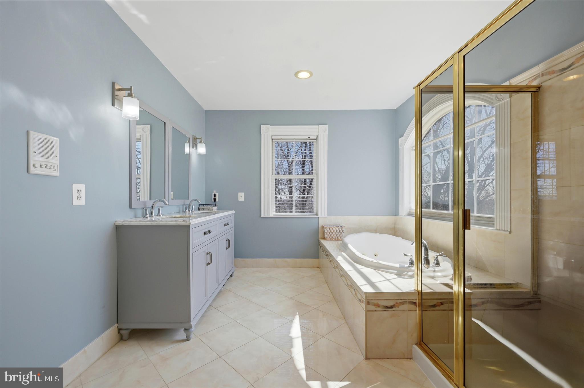 LEESBURG COUNTRY CLUB - Residential