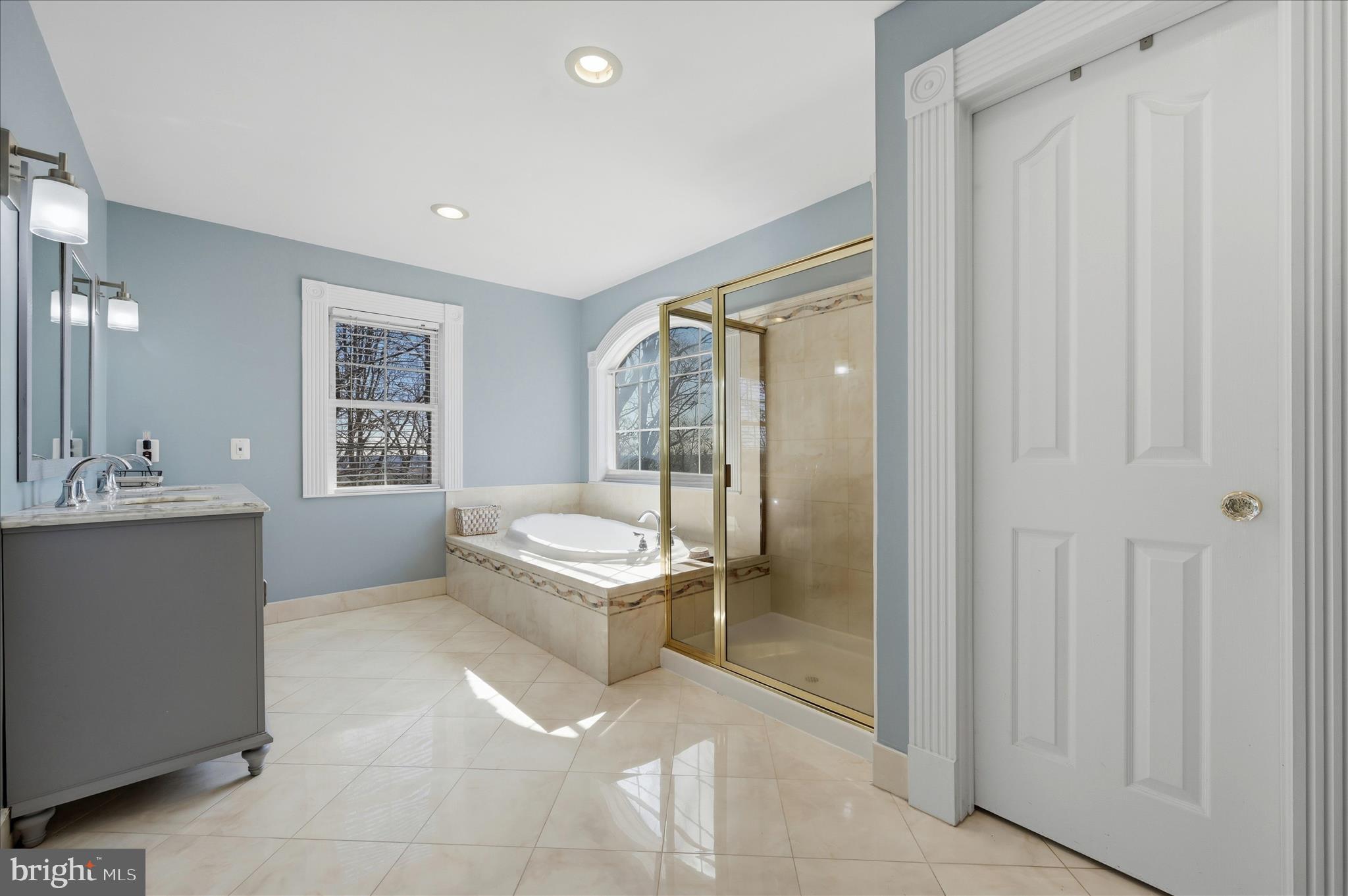 LEESBURG COUNTRY CLUB - Residential