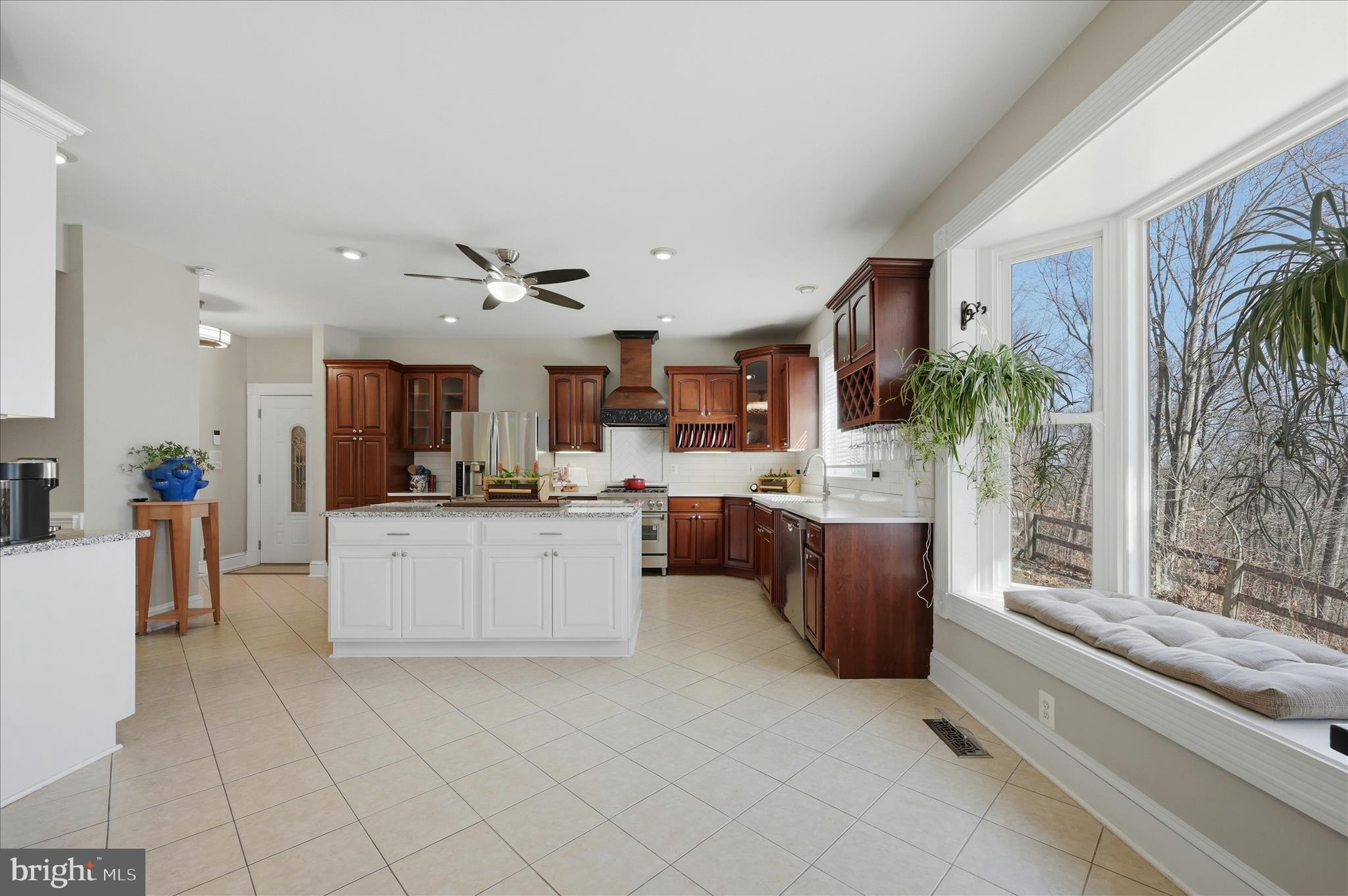 LEESBURG COUNTRY CLUB - Residential