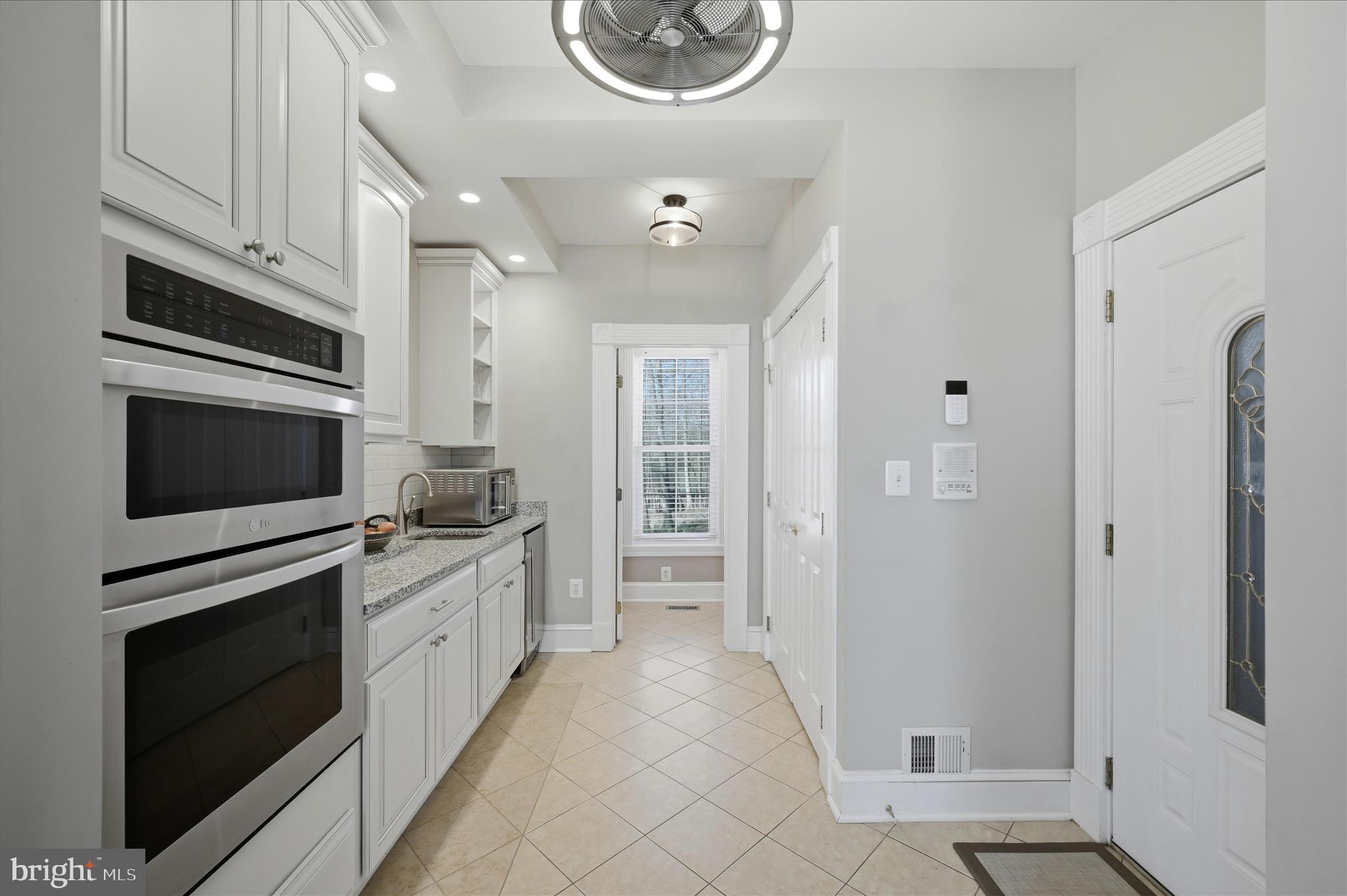 LEESBURG COUNTRY CLUB - Residential