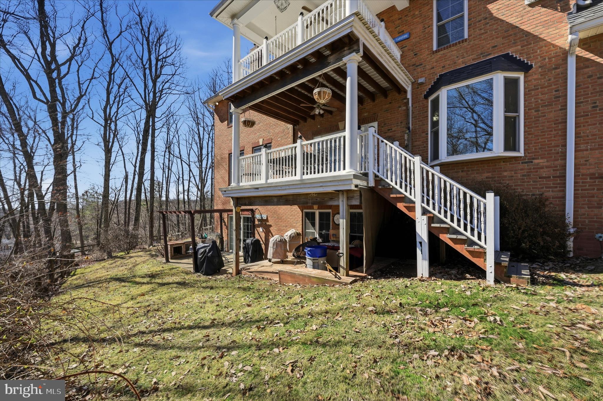 LEESBURG COUNTRY CLUB - Residential