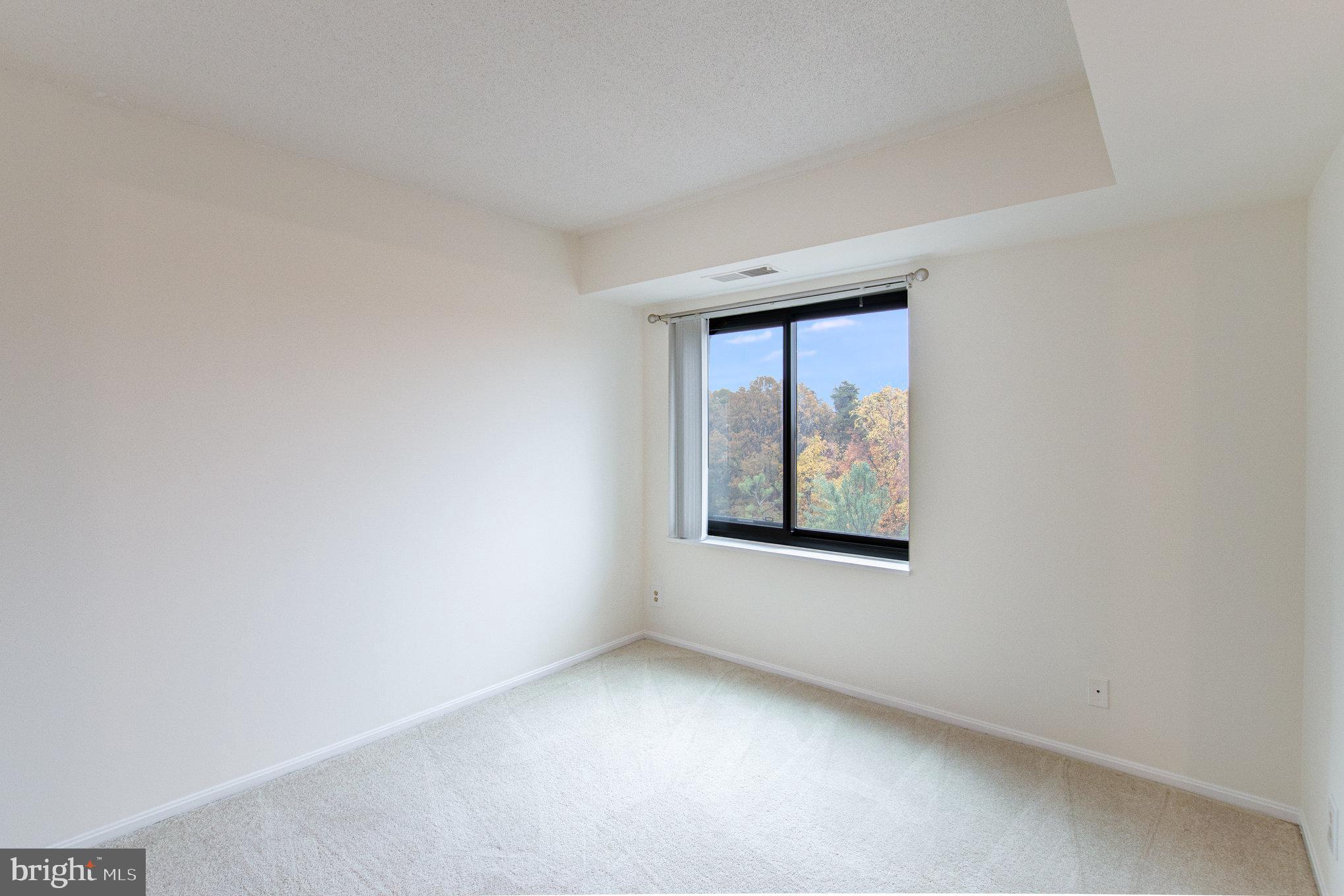 WATERGATE AT LANDMARK - Residential Lease