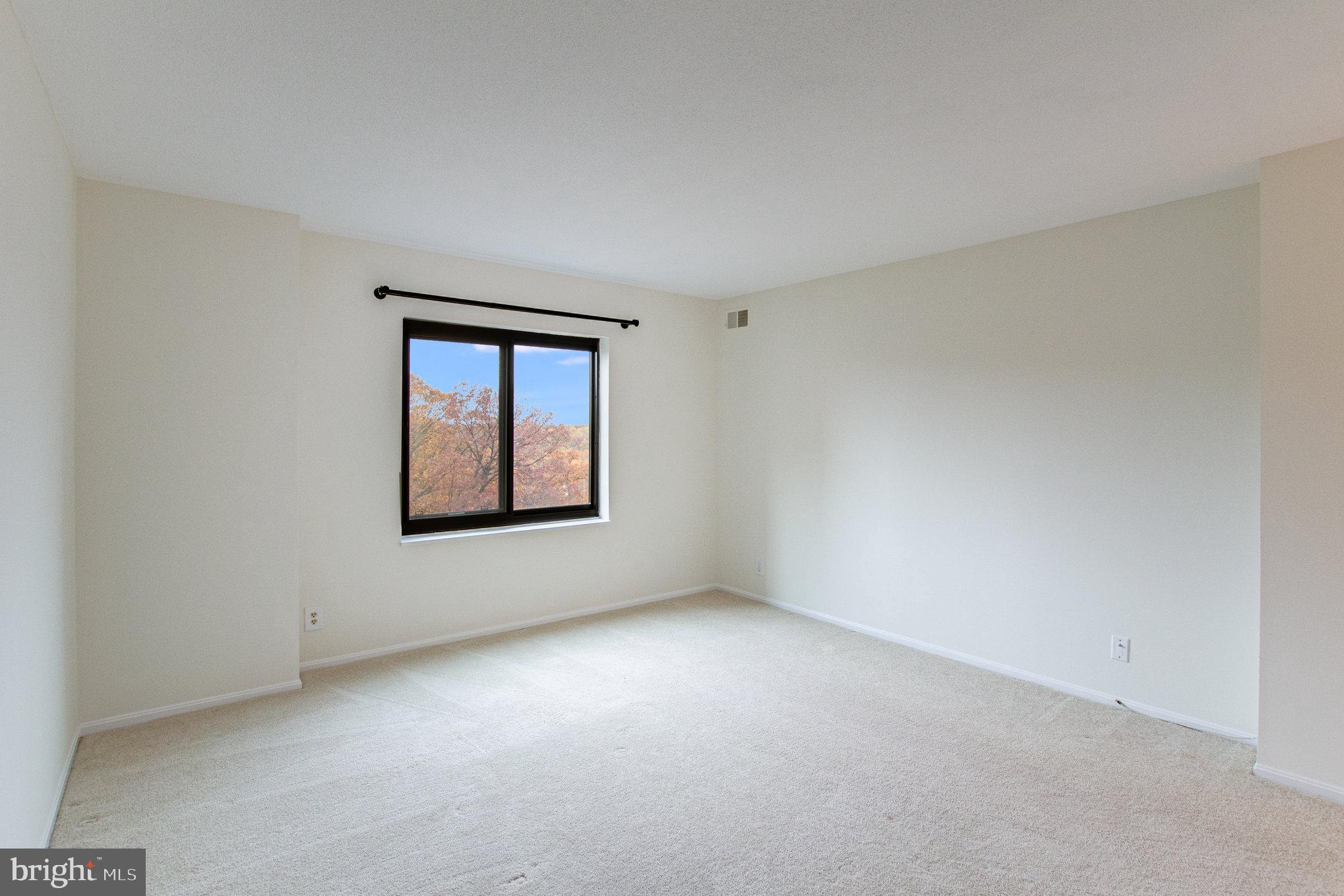 WATERGATE AT LANDMARK - Residential Lease