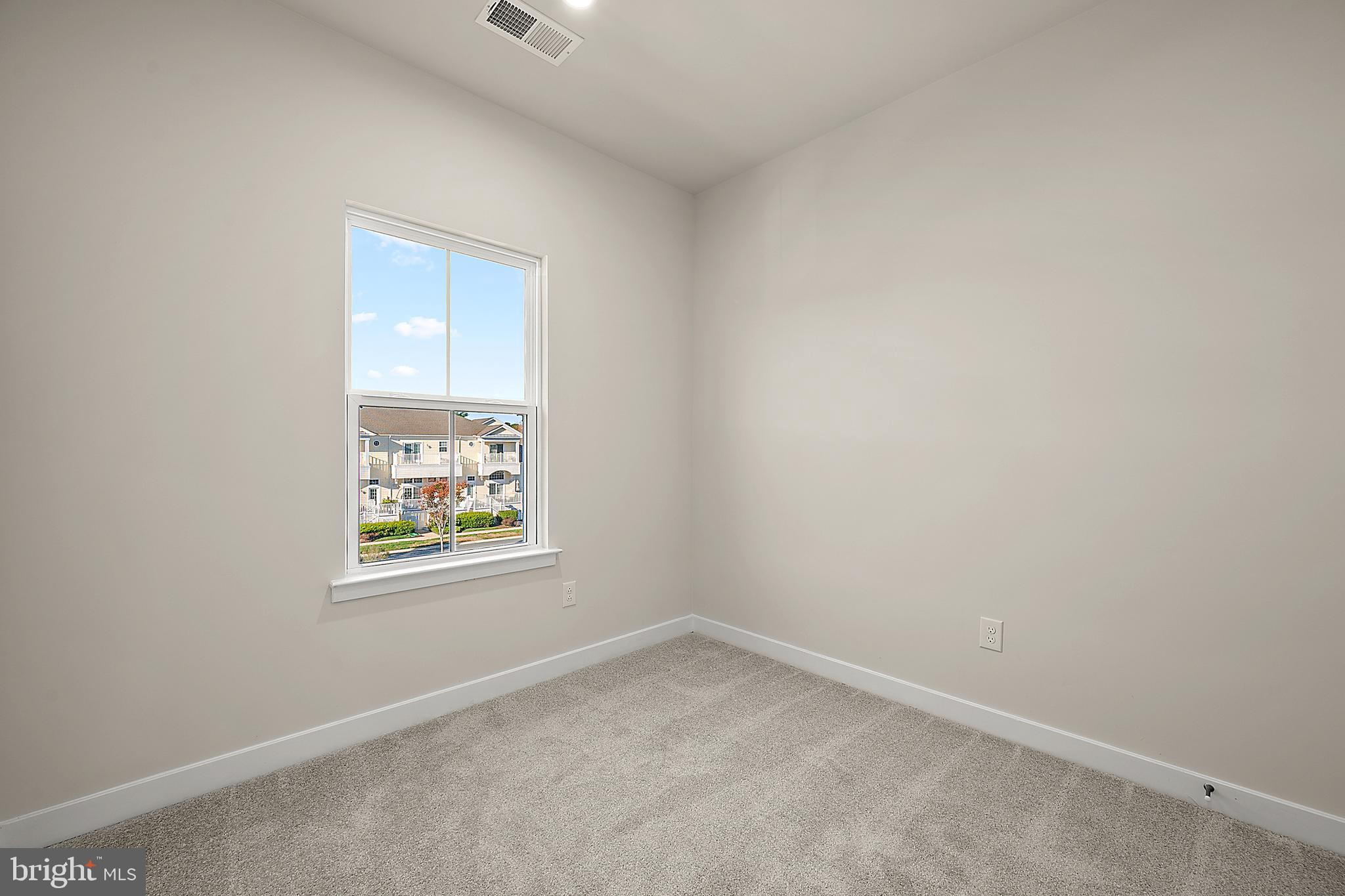 BAYSIDE - Residential