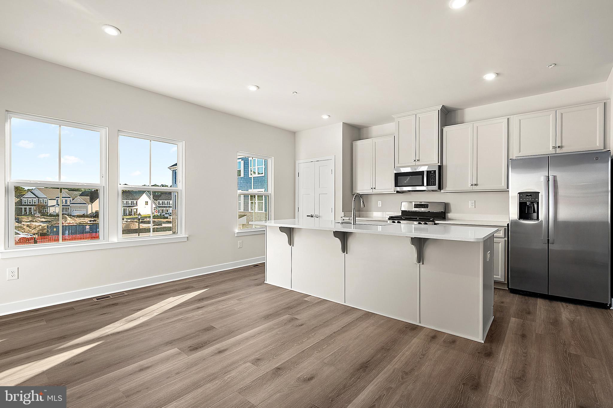 BAYSIDE - Residential