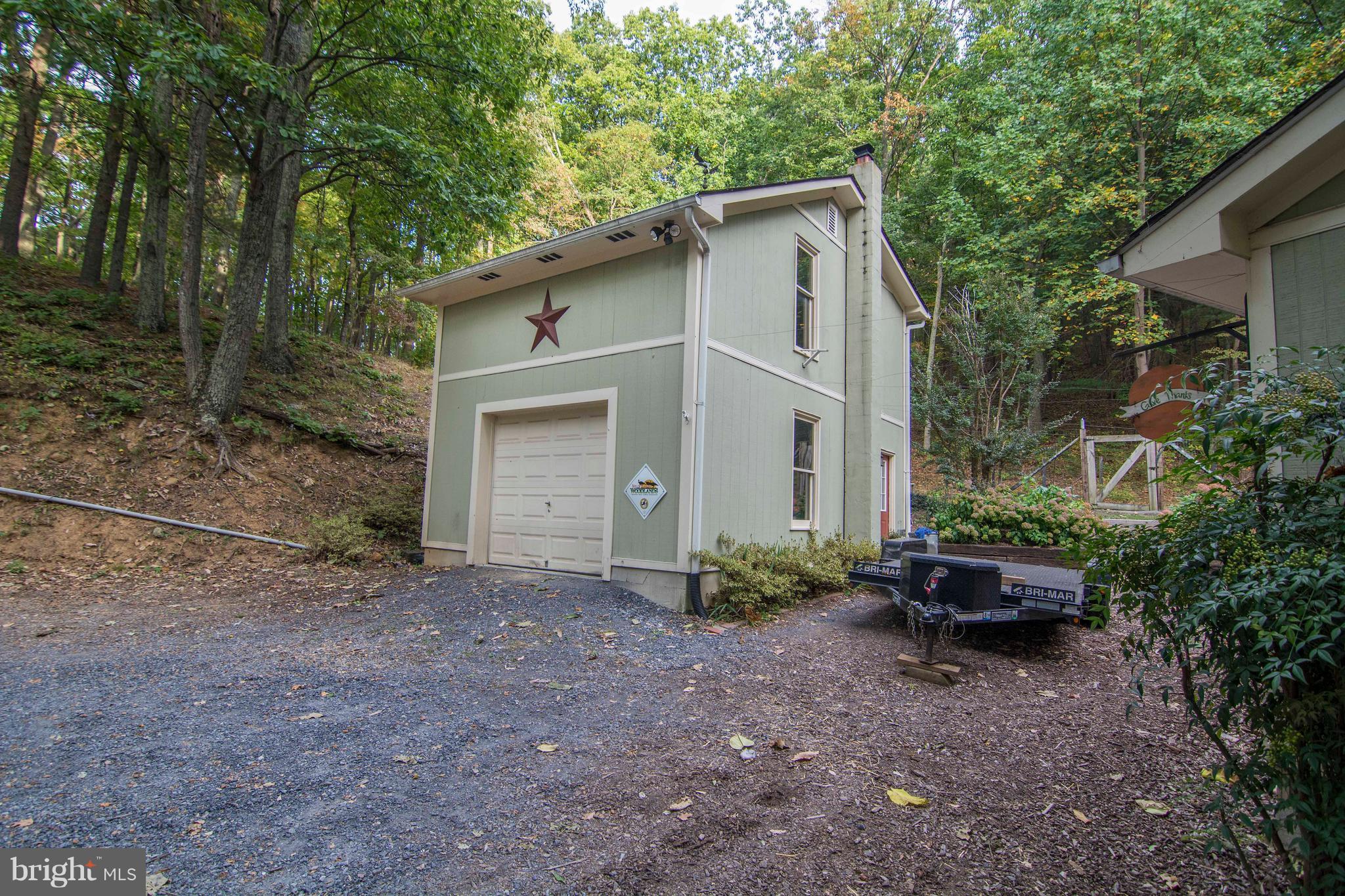 SHANGRI-LA - Residential