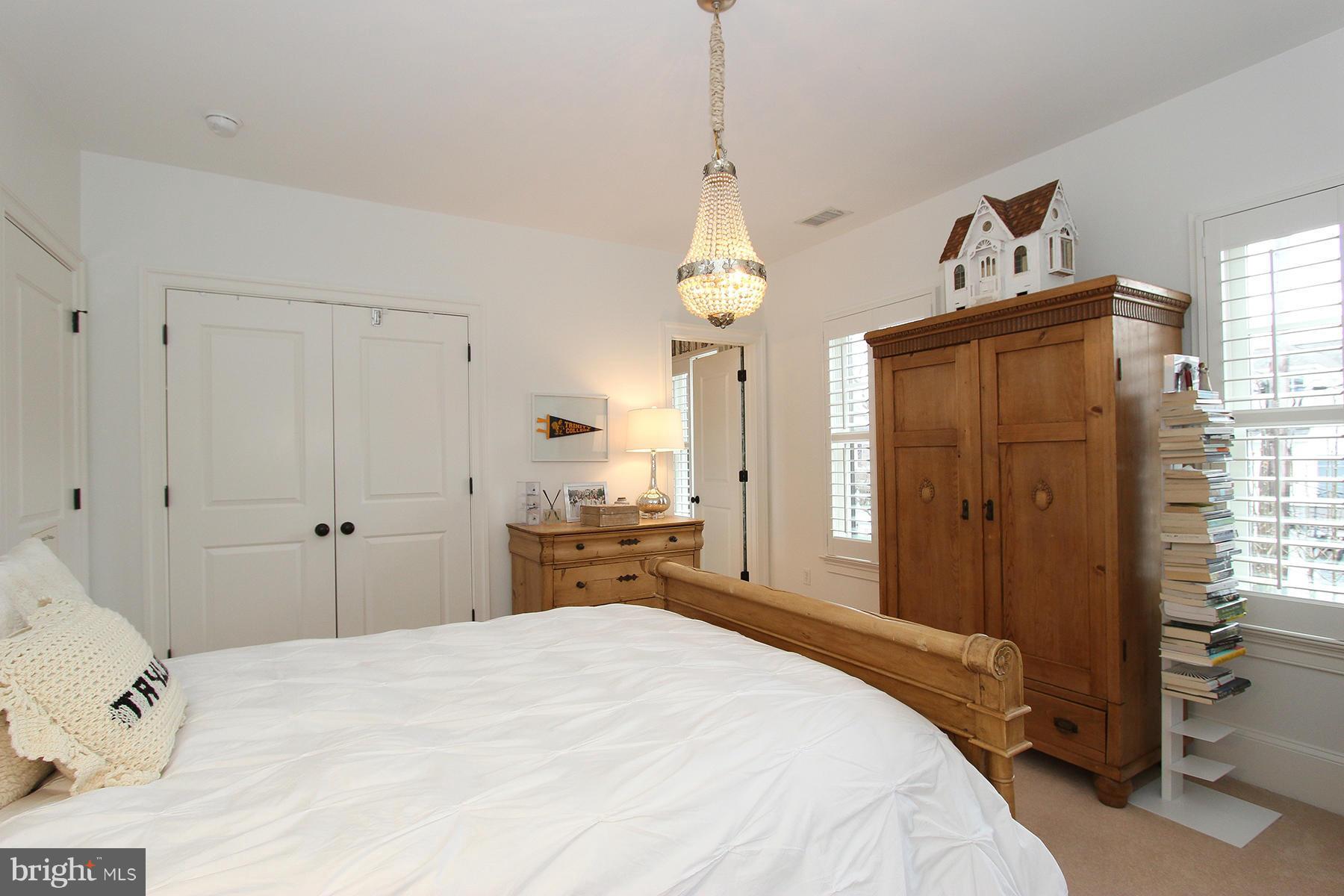 WEST CHEVY CHASE HEIGHTS - Residential