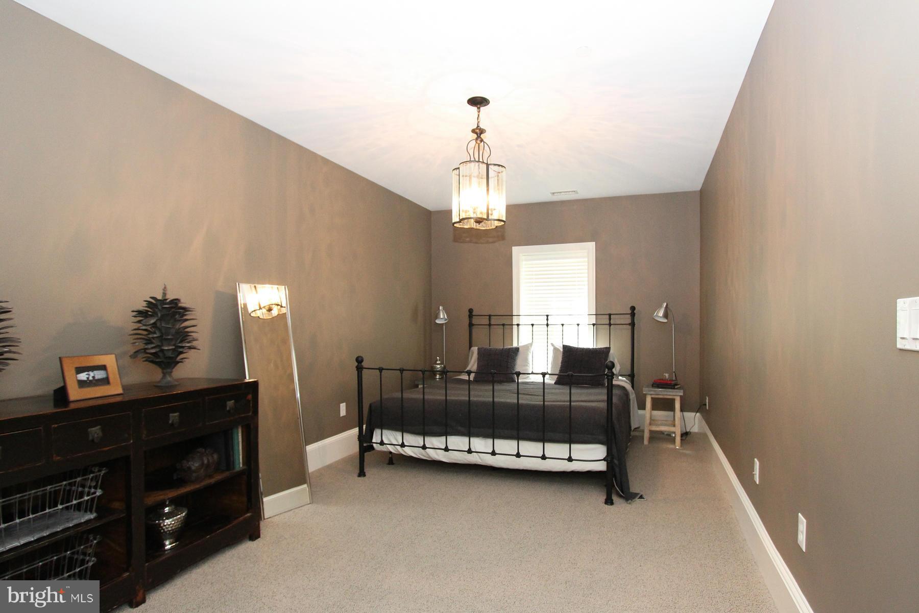 WEST CHEVY CHASE HEIGHTS - Residential