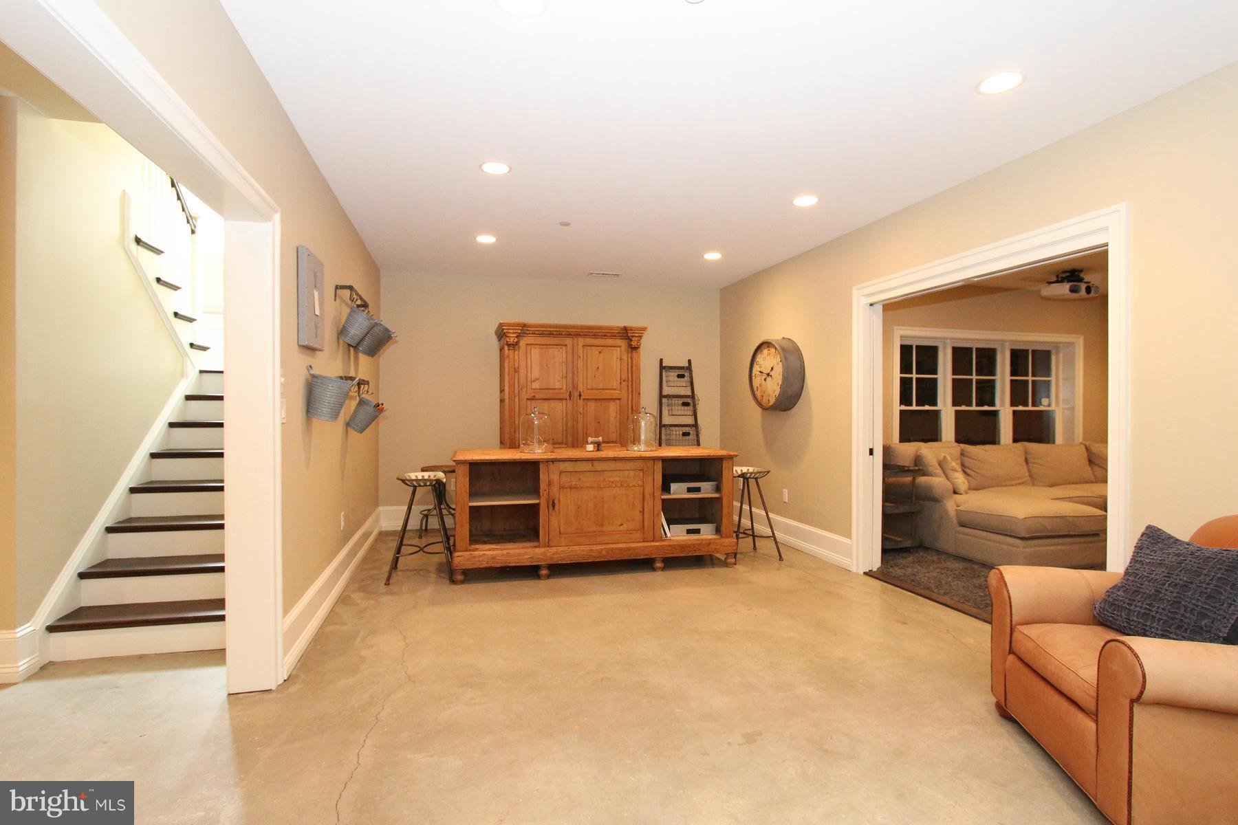 WEST CHEVY CHASE HEIGHTS - Residential