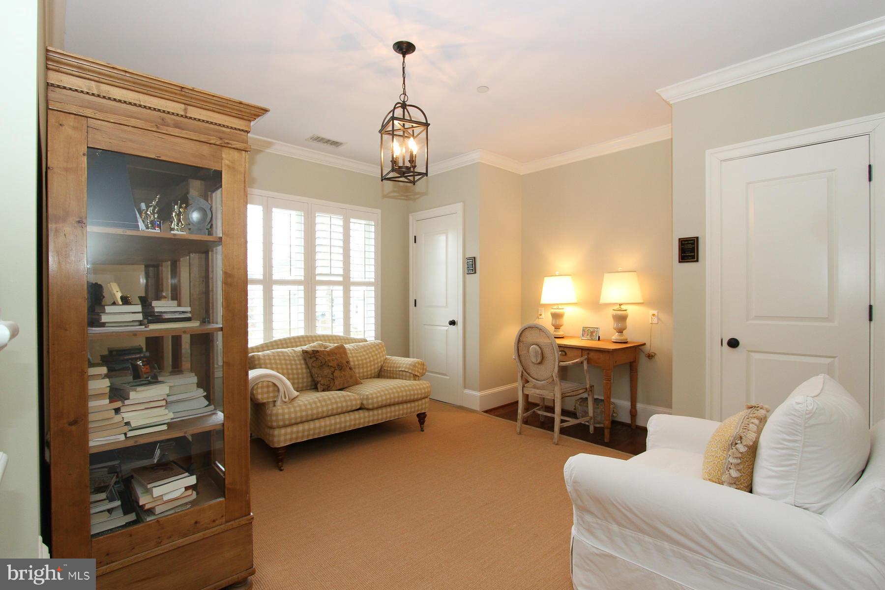 WEST CHEVY CHASE HEIGHTS - Residential