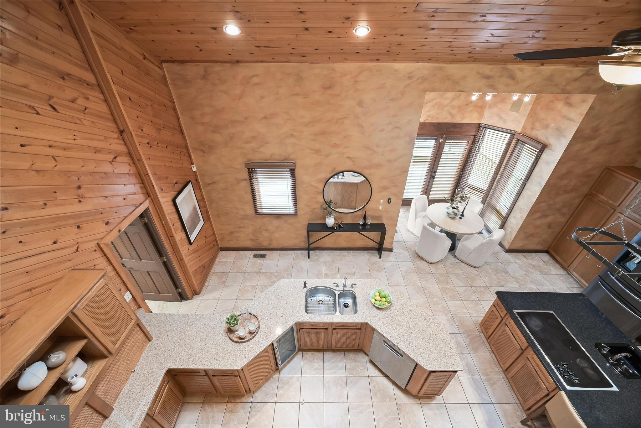 RIDGEWOOD - Residential