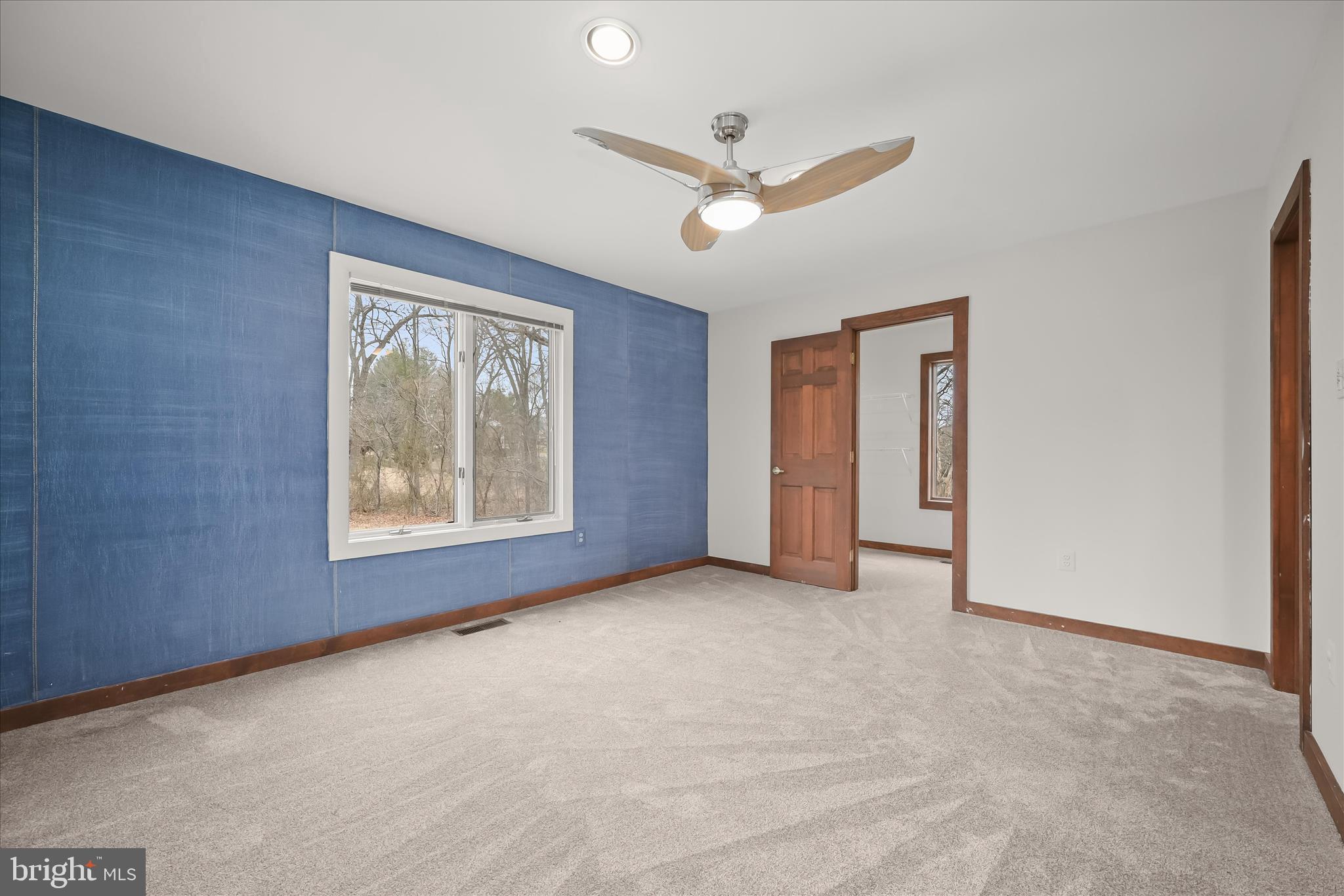 RIDGEWOOD - Residential