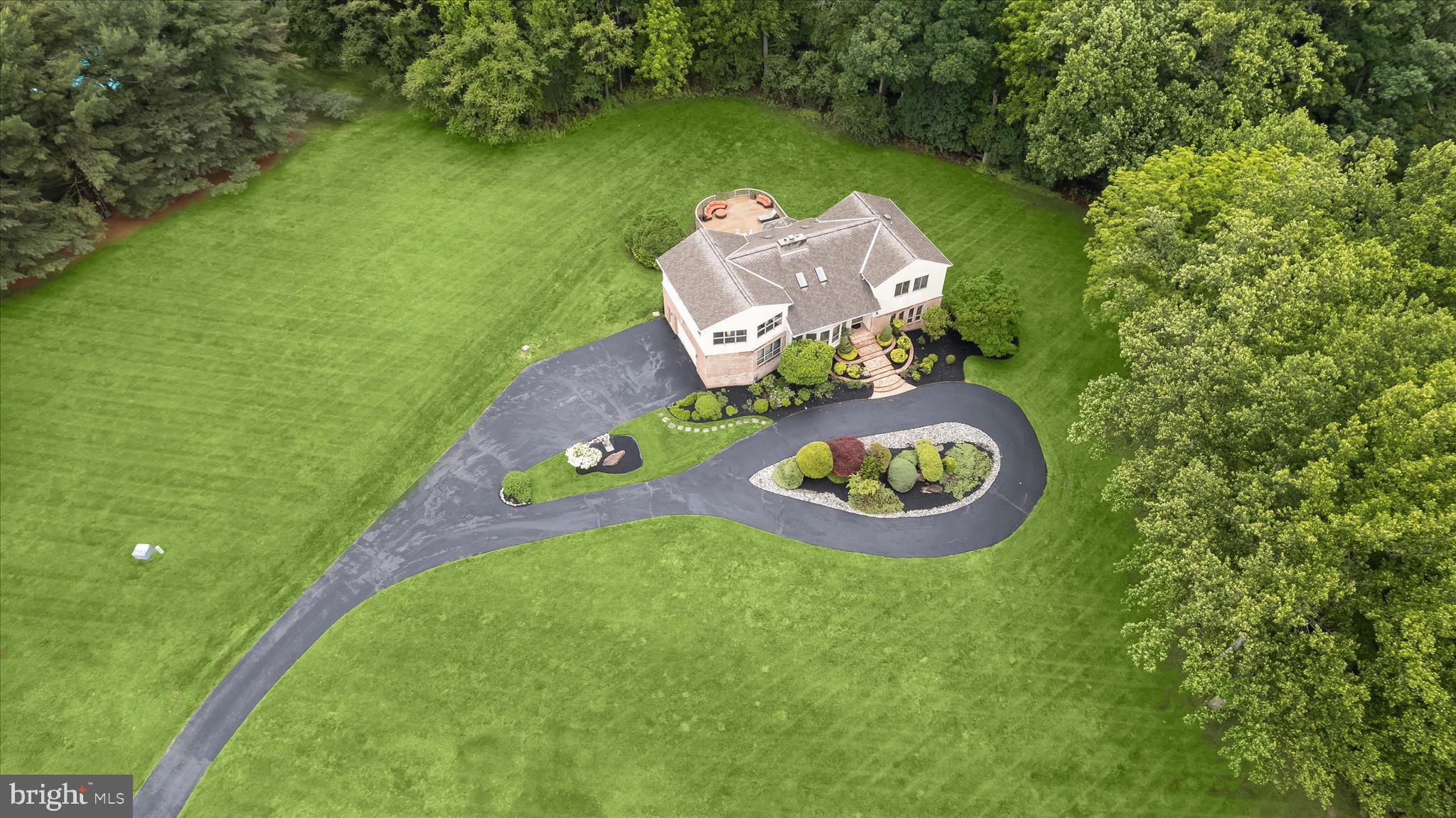 13304 RIDGEWOOD DRIVE