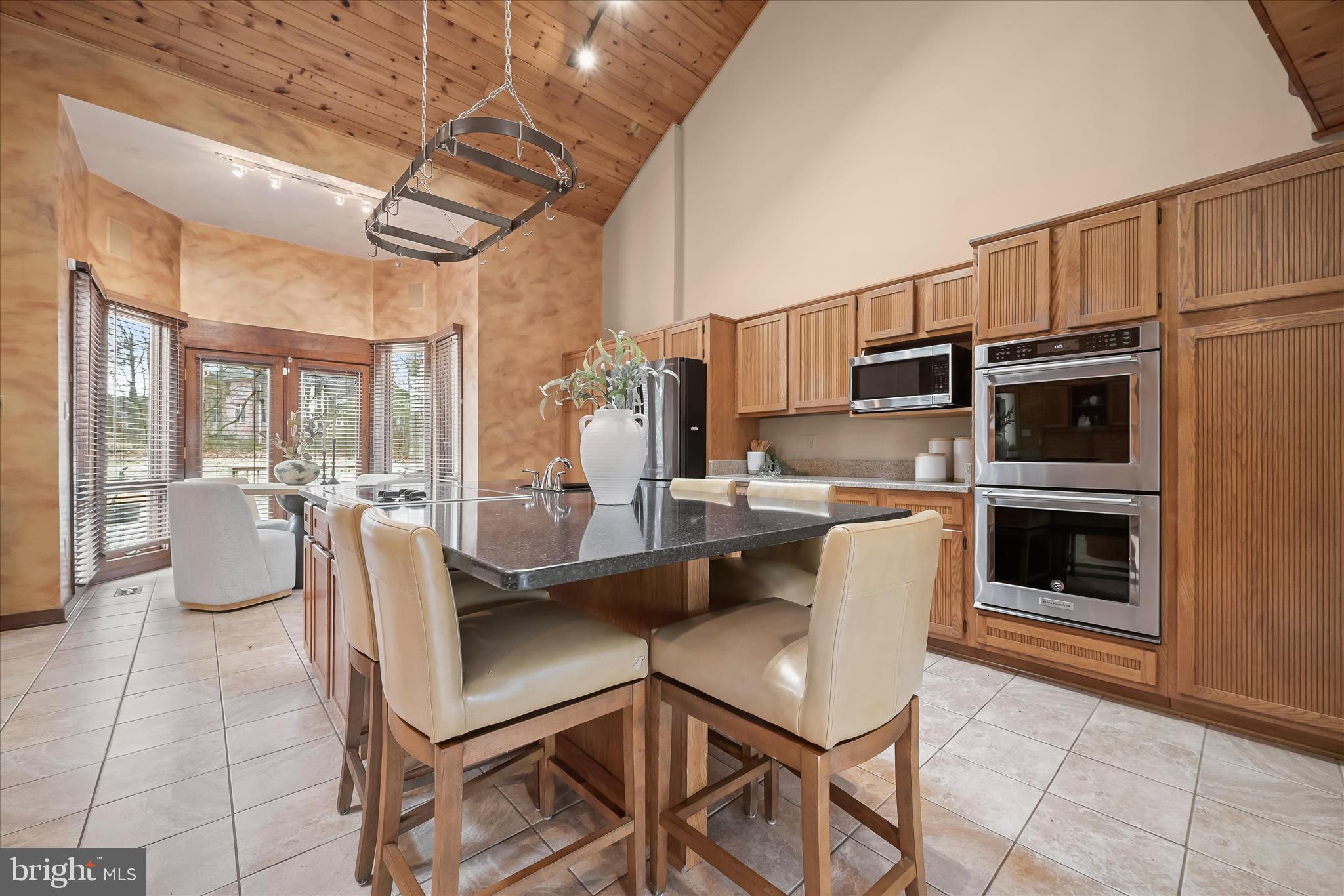 RIDGEWOOD - Residential