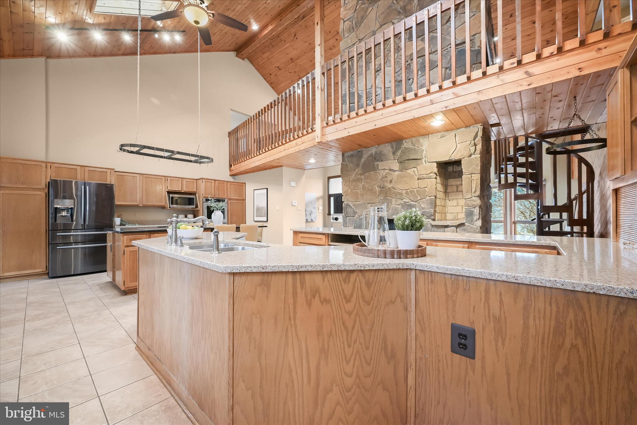 RIDGEWOOD - Residential