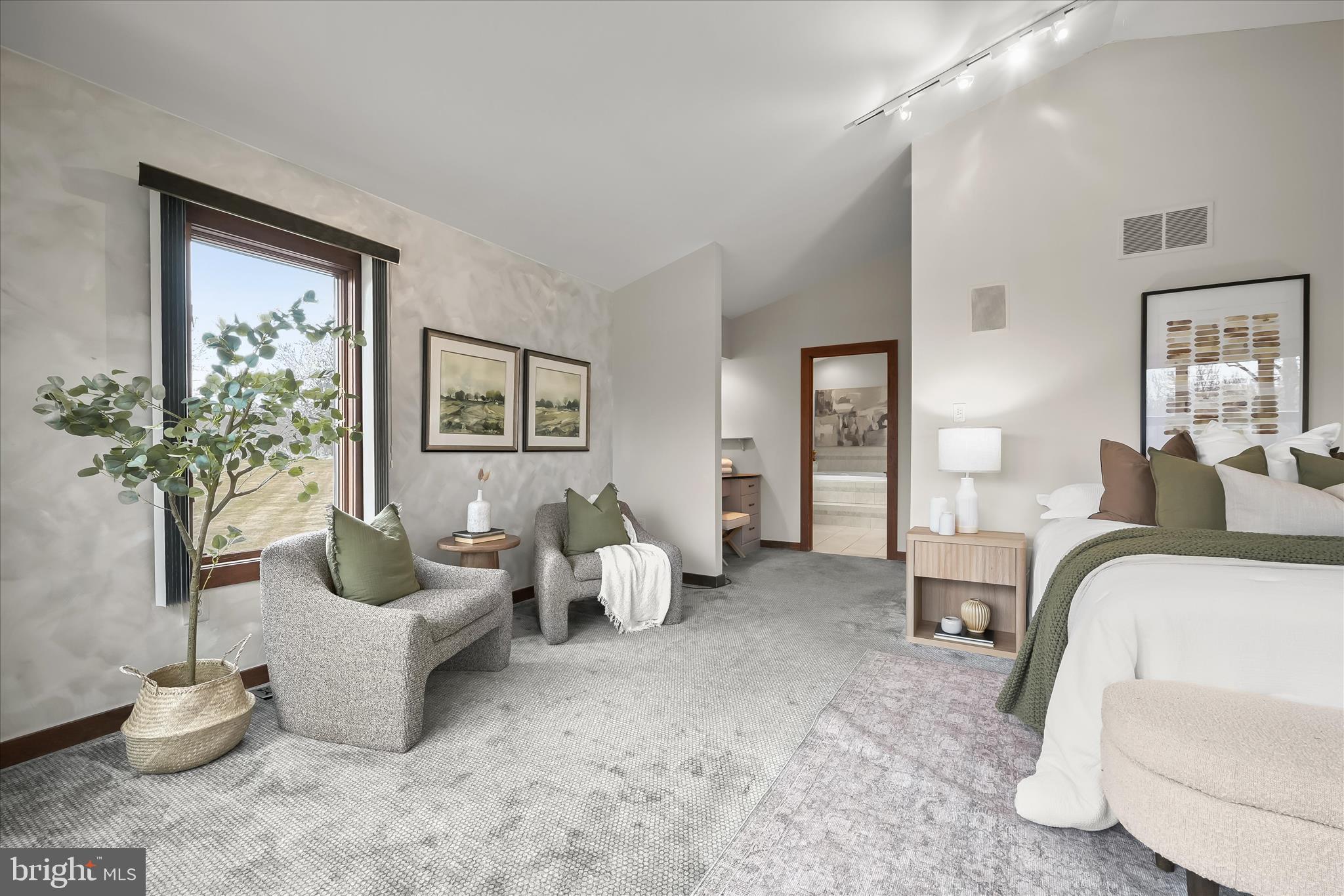 RIDGEWOOD - Residential