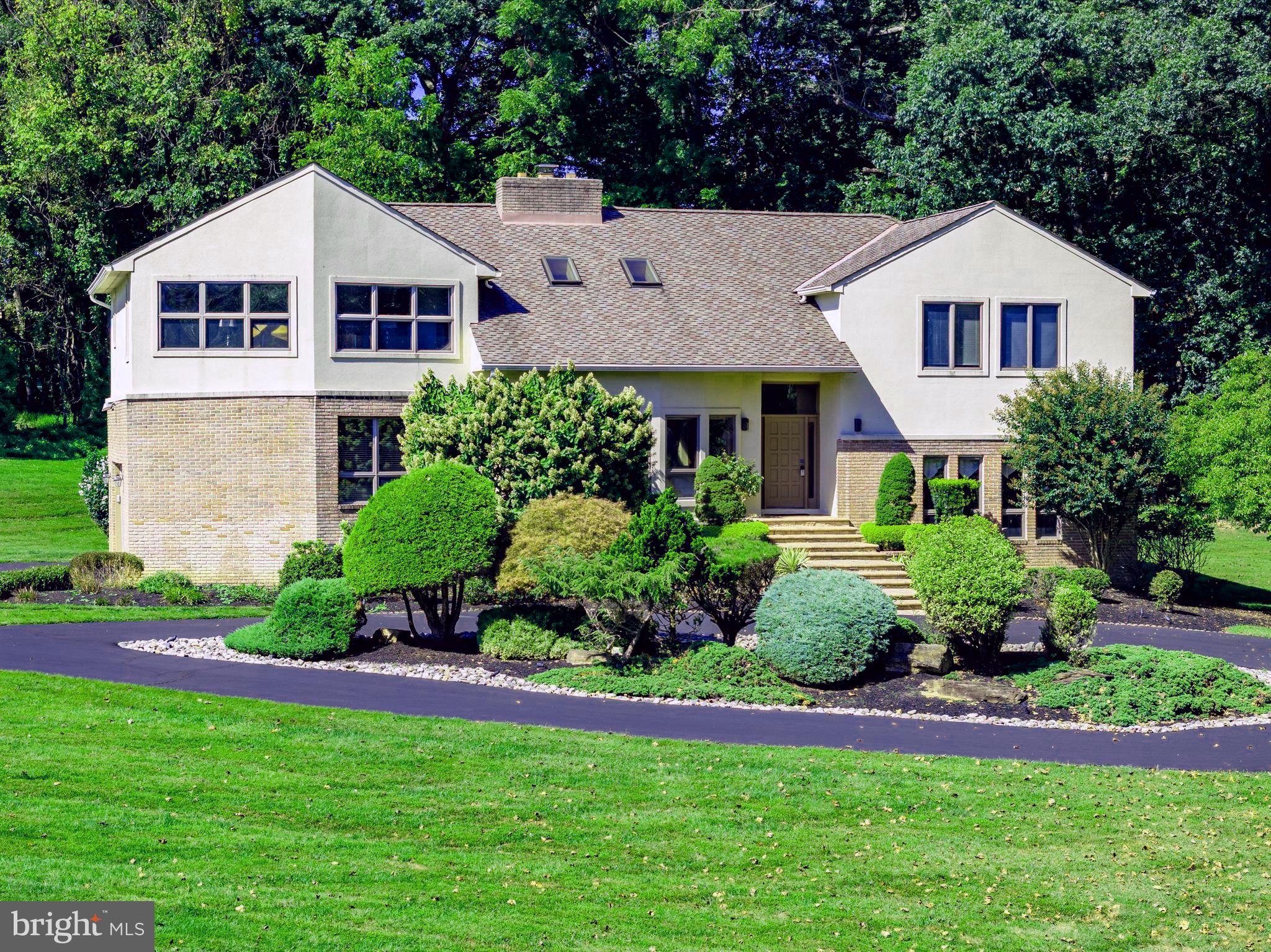 RIDGEWOOD - Residential